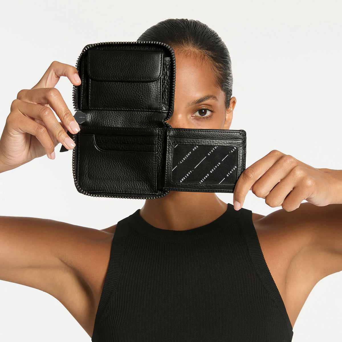 STATUS ANXIETY Wayward - Black