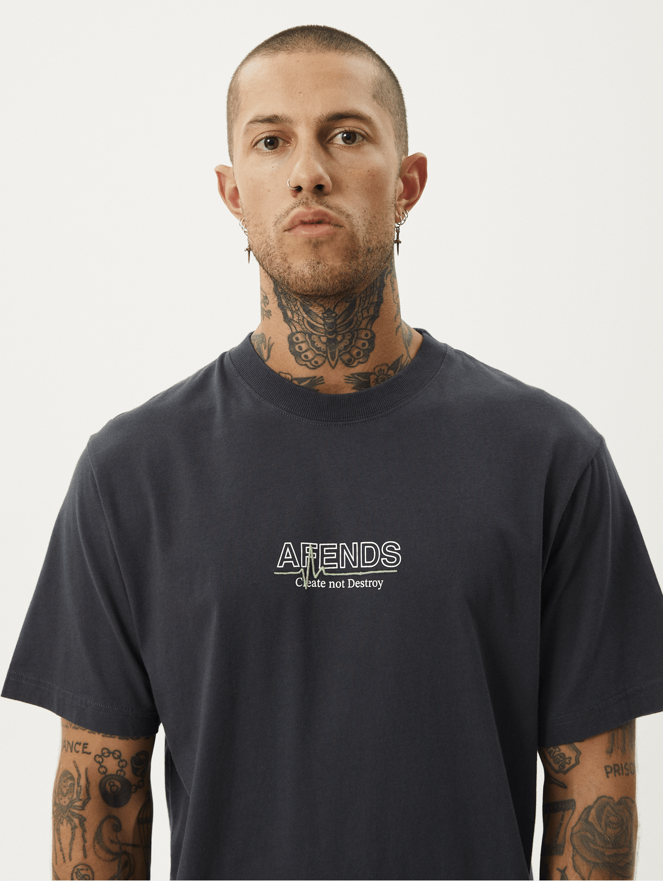 AFENDS Flatline retro fit tee - Charcoal