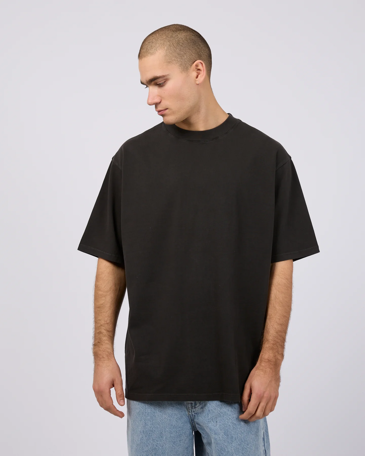 SILENT THEORY Heavy weight tee - Washed black