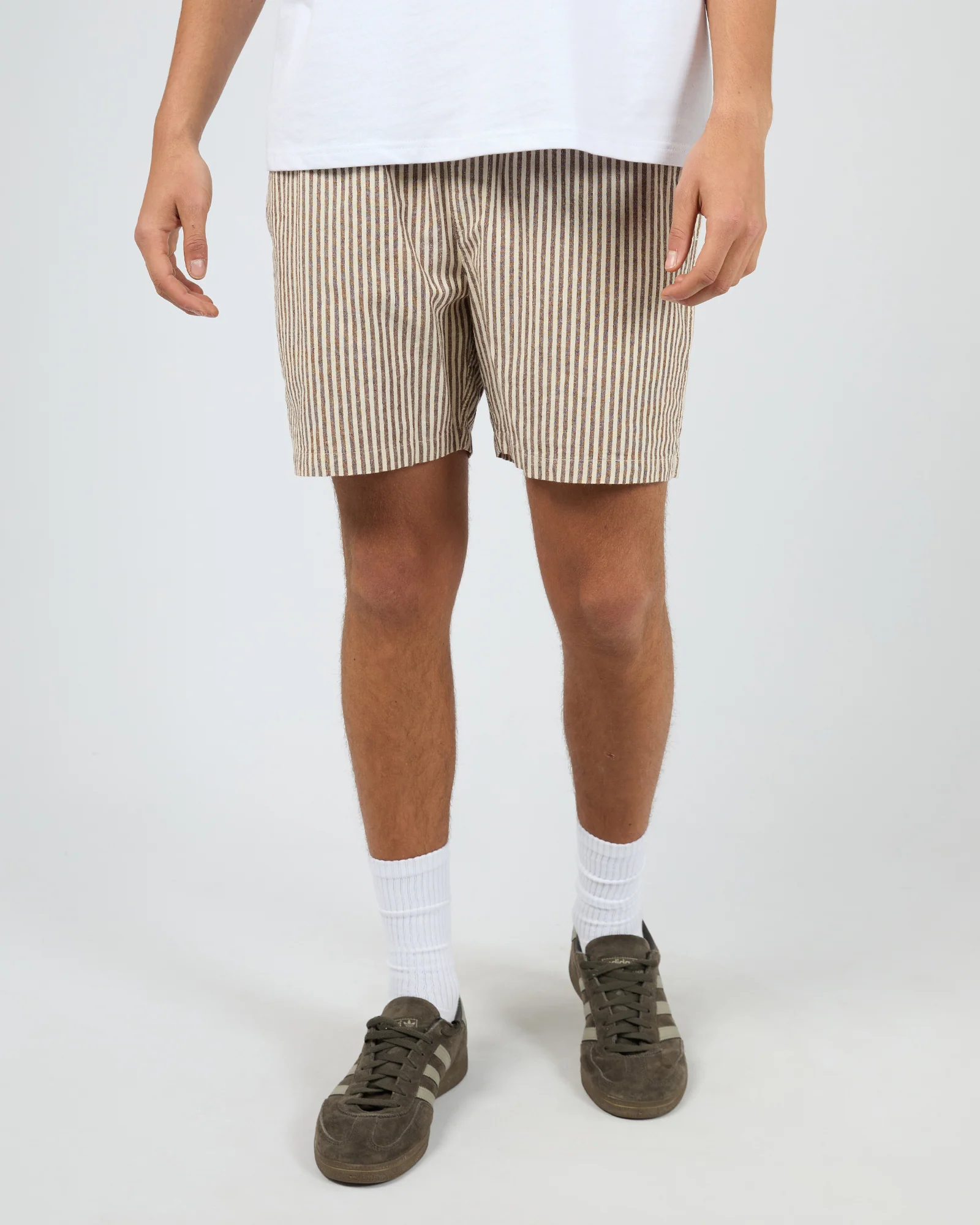 SILENTH THEORY Stripe linen short - Chocolate
