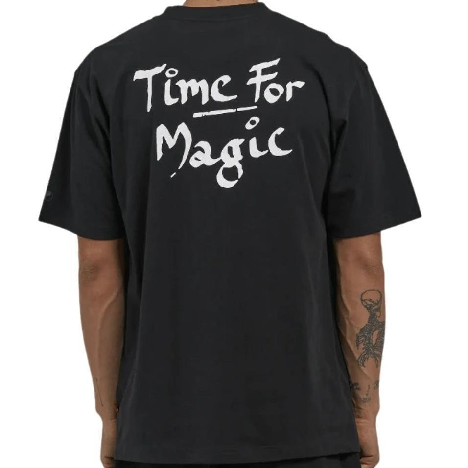 Worship time for magic tee - black