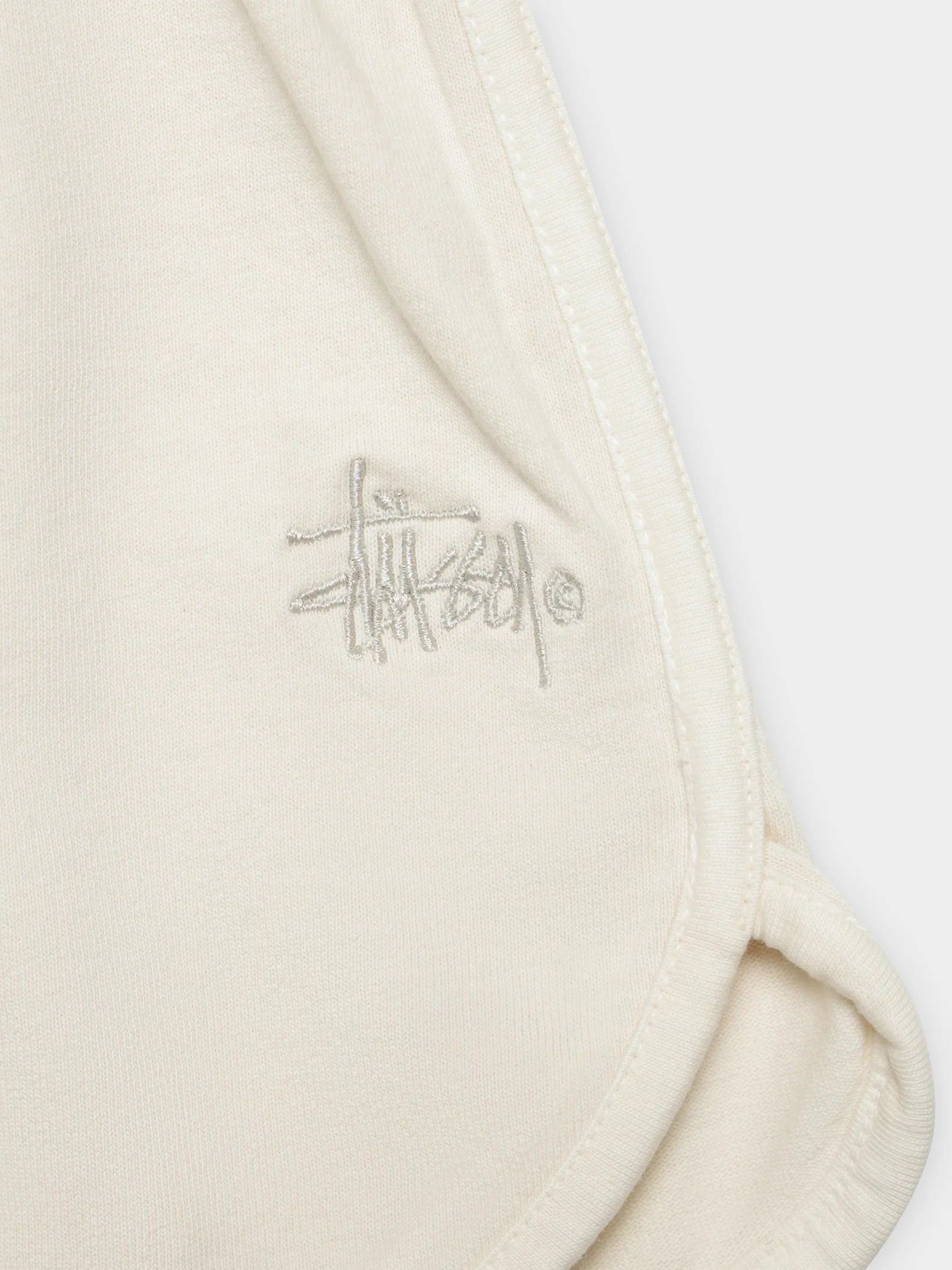 Stussy rockford rugby shorts - white sand
