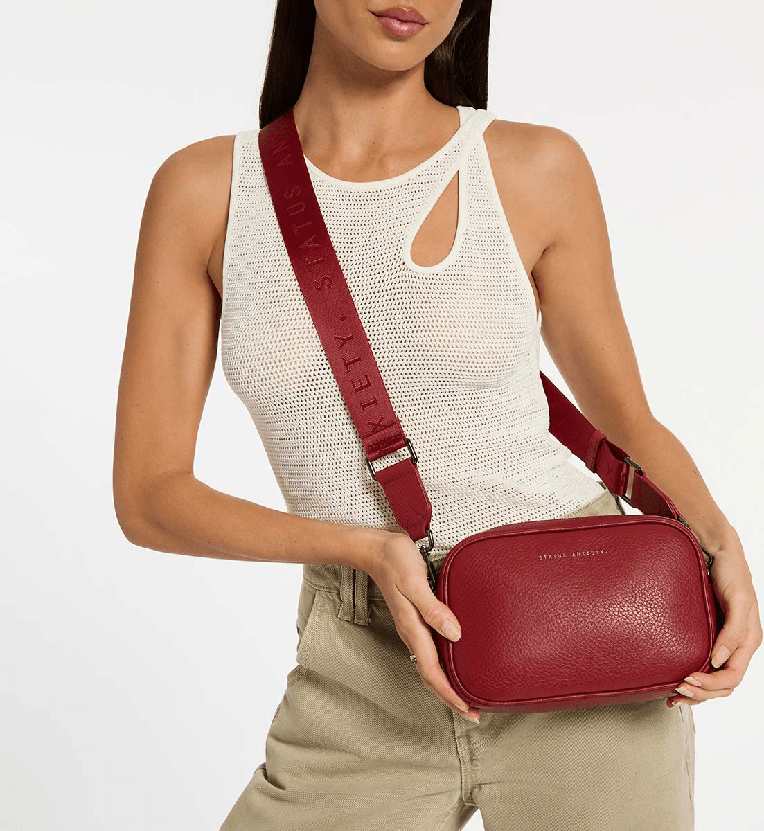STATUS ANXIETY Plunder Bag With Webbed Strap - Rouge