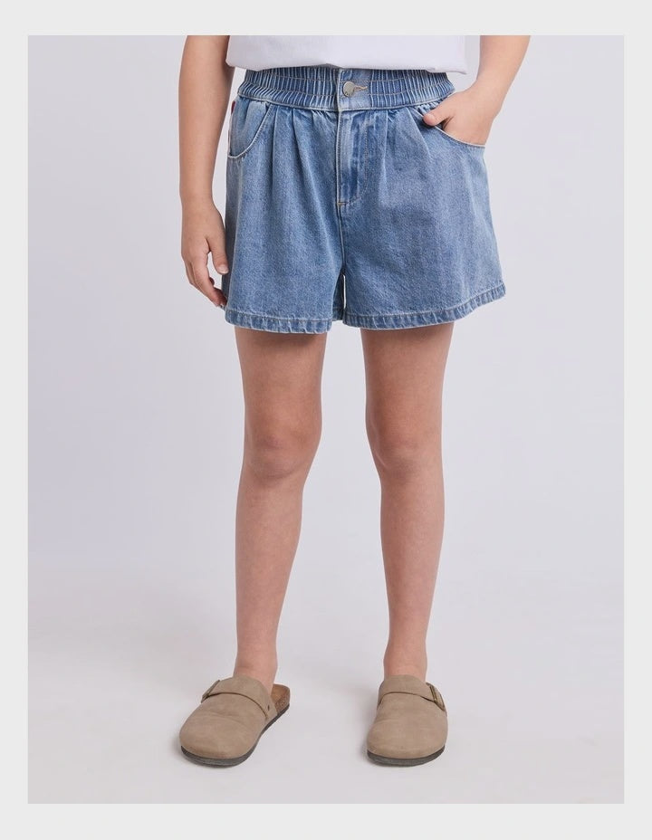 Eve Girl - LOVE DENIM SHORTS
