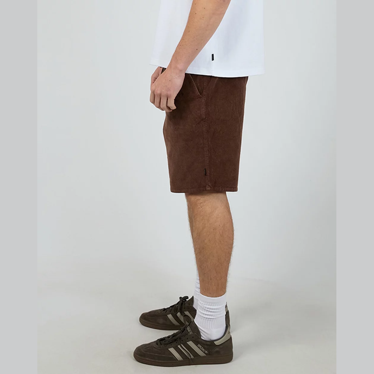 SILENT THEORY Cord short - Brown