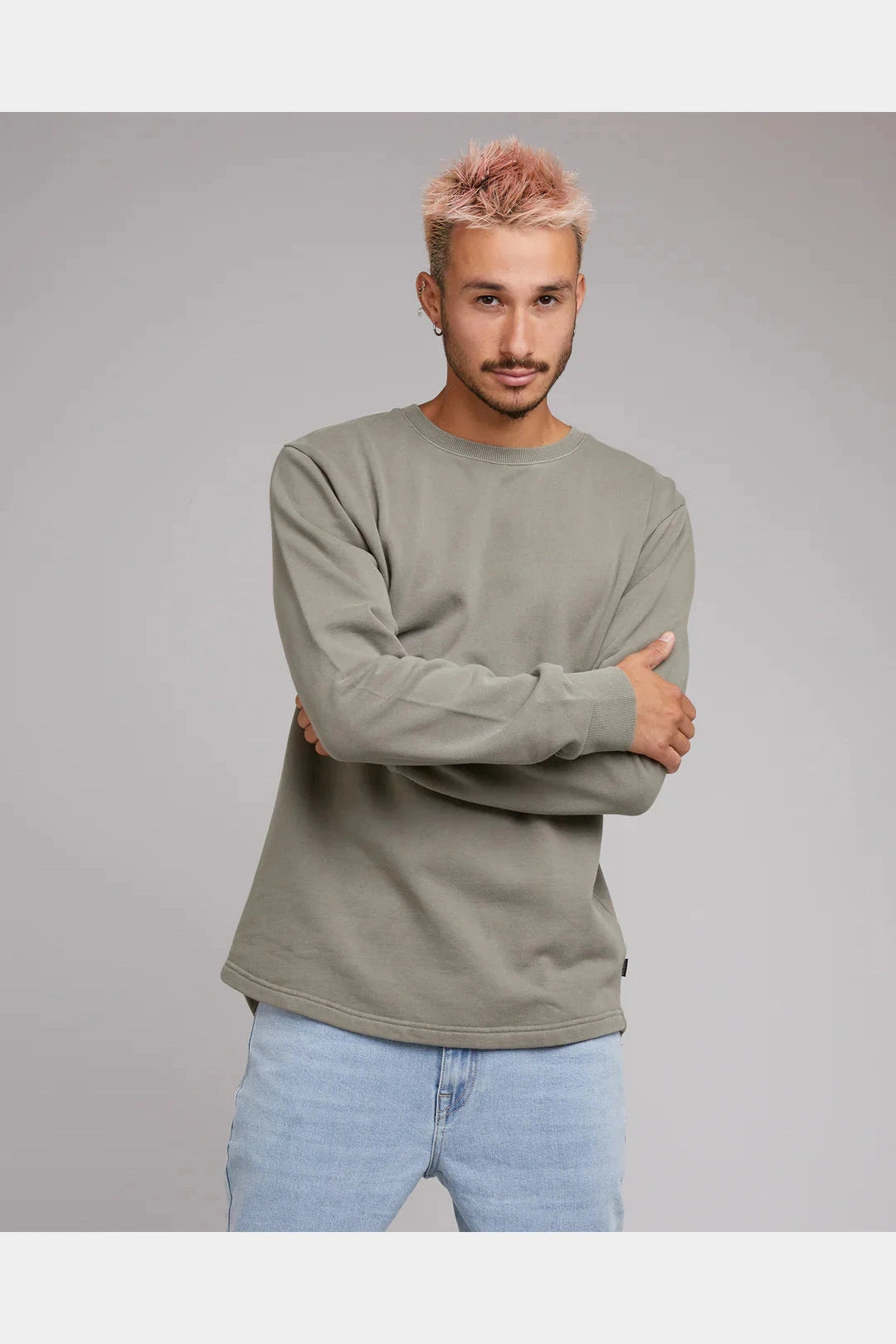 Silent Theory Curved Hem Crew Khaki