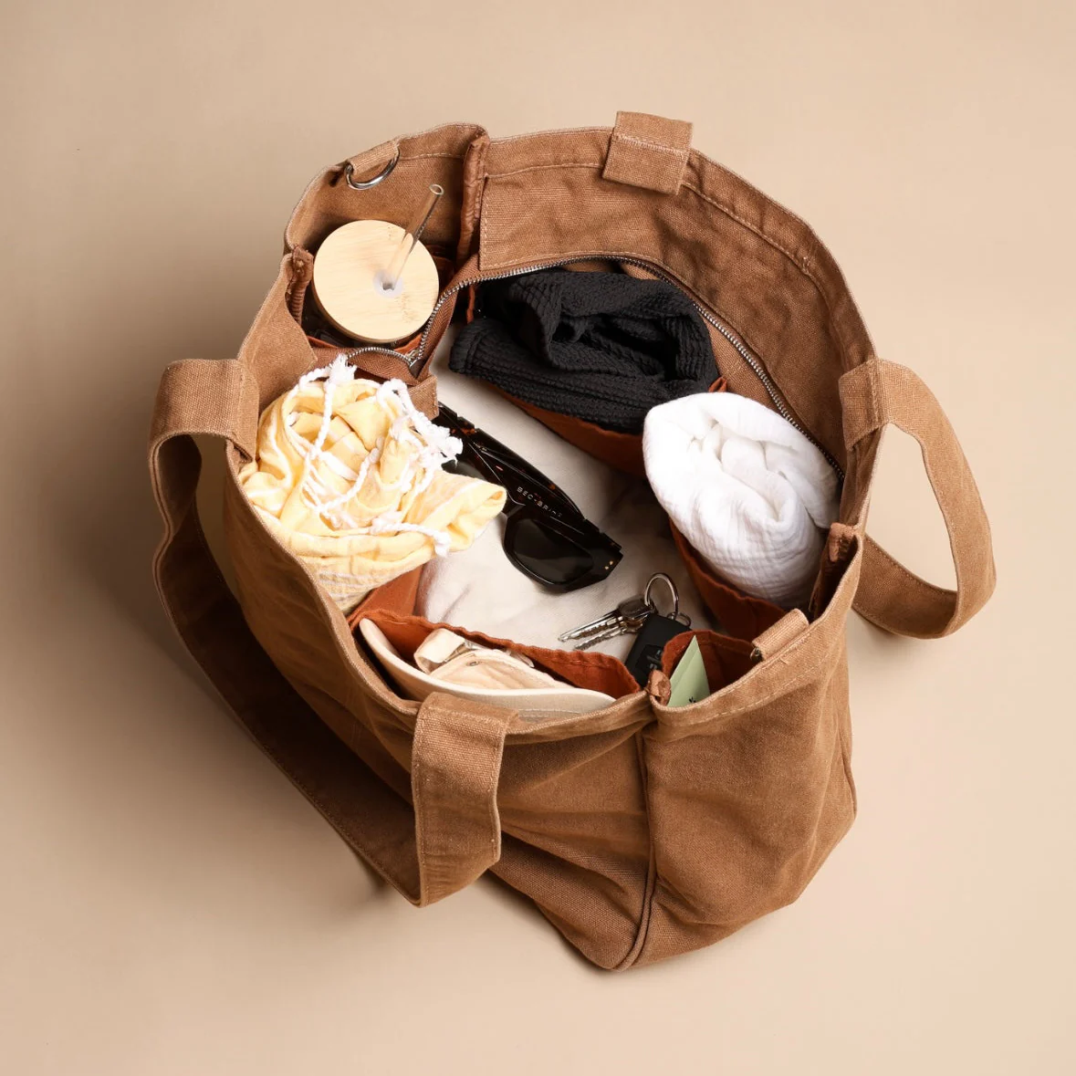 ARRAY Large Pocket Tote - Mocha