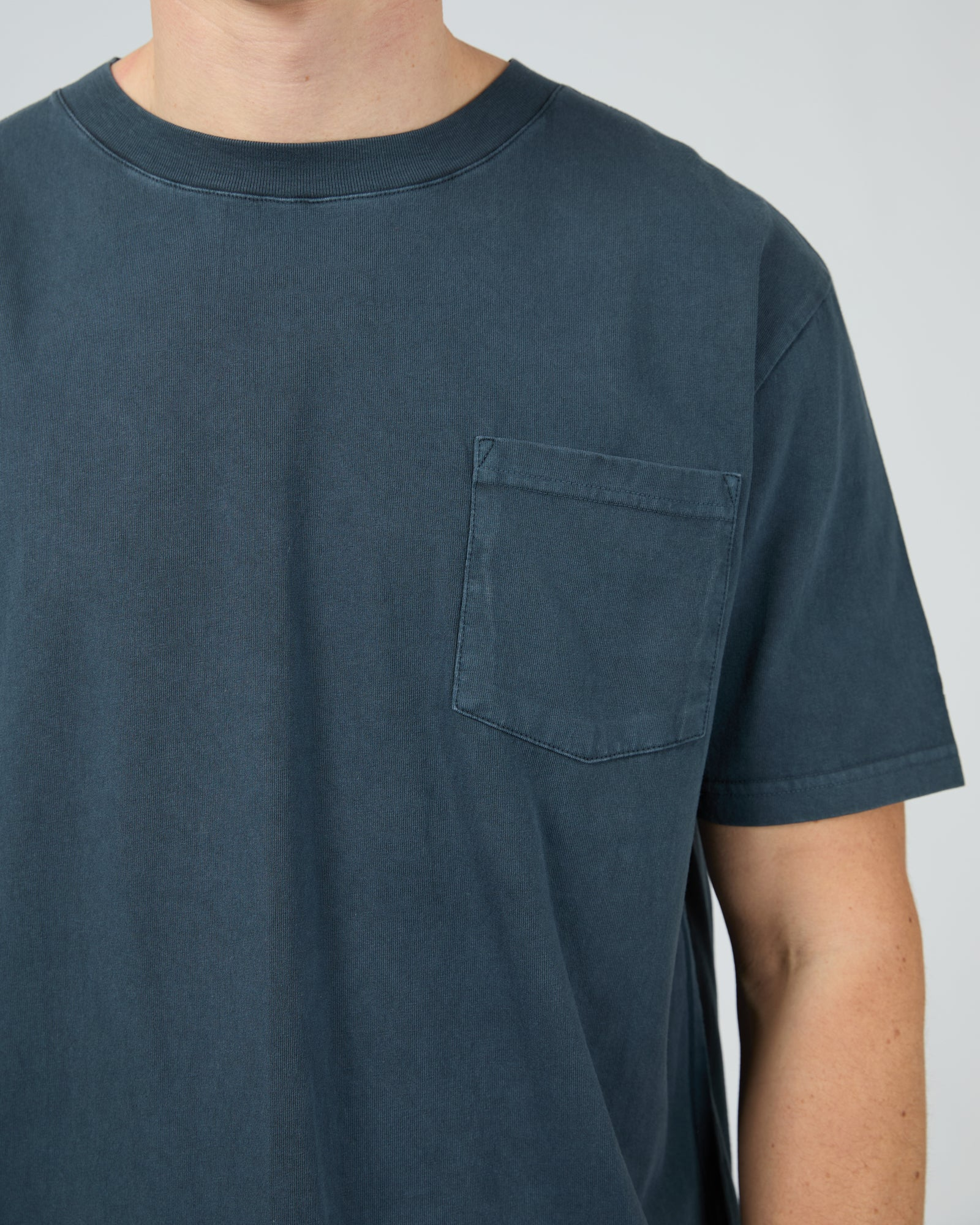 SILENT THEORY Surplus pocket tee - Navy