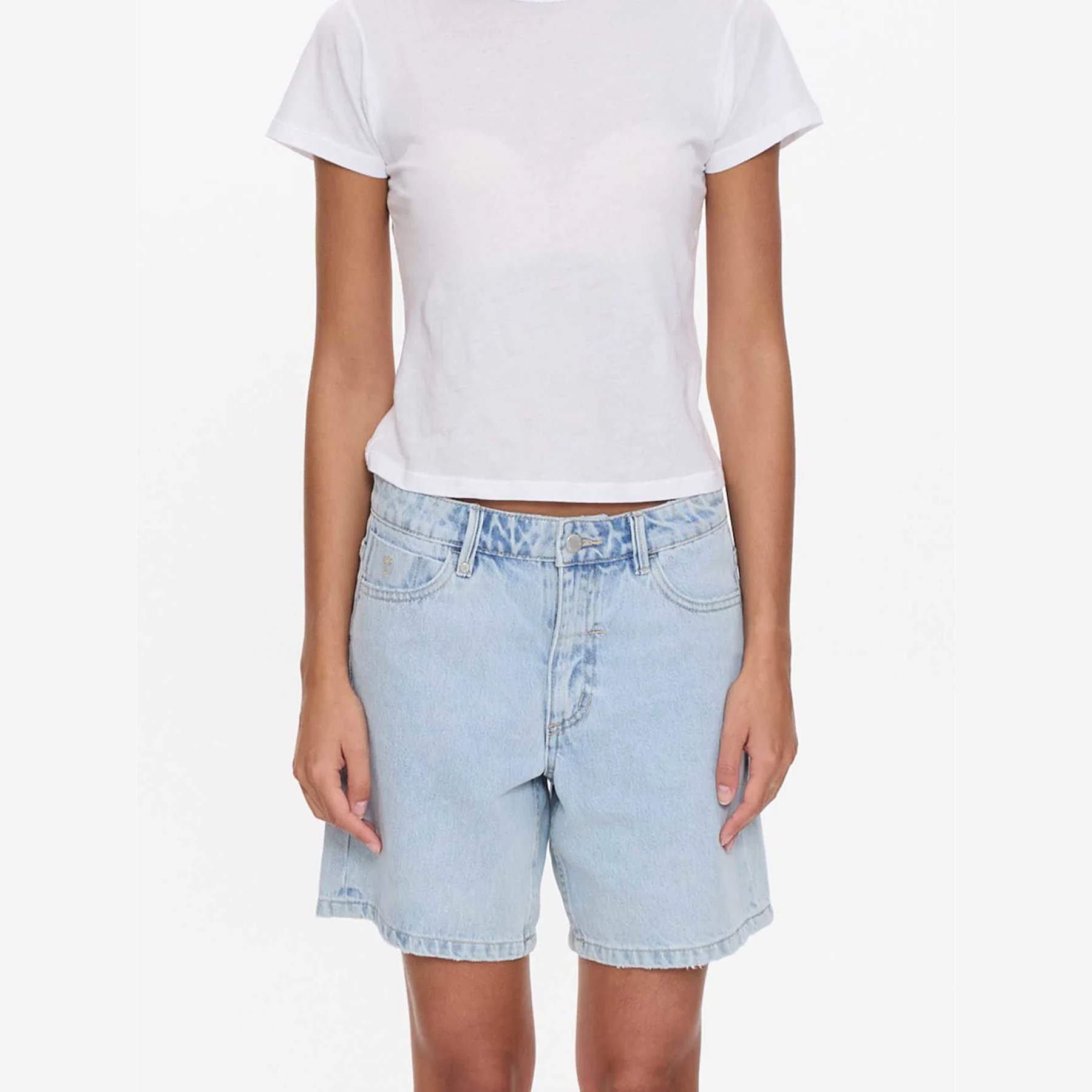 THRILLS Billie Low Rise Baggy Embro Short - Serenity Blue