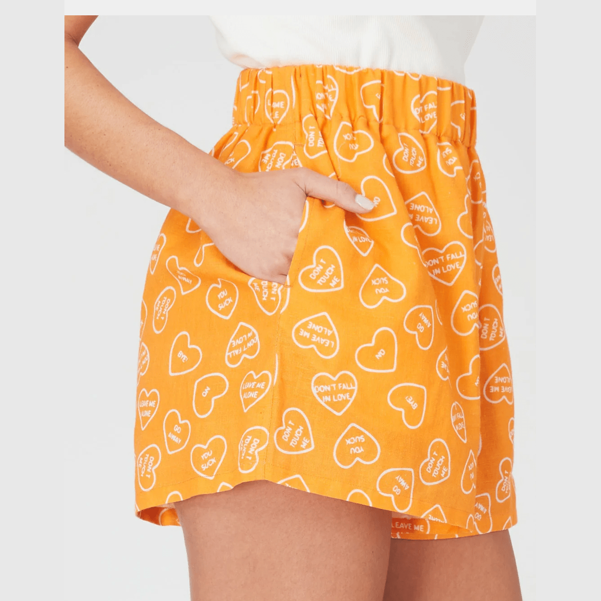 Summi summi linen shorts - orange dumb love print