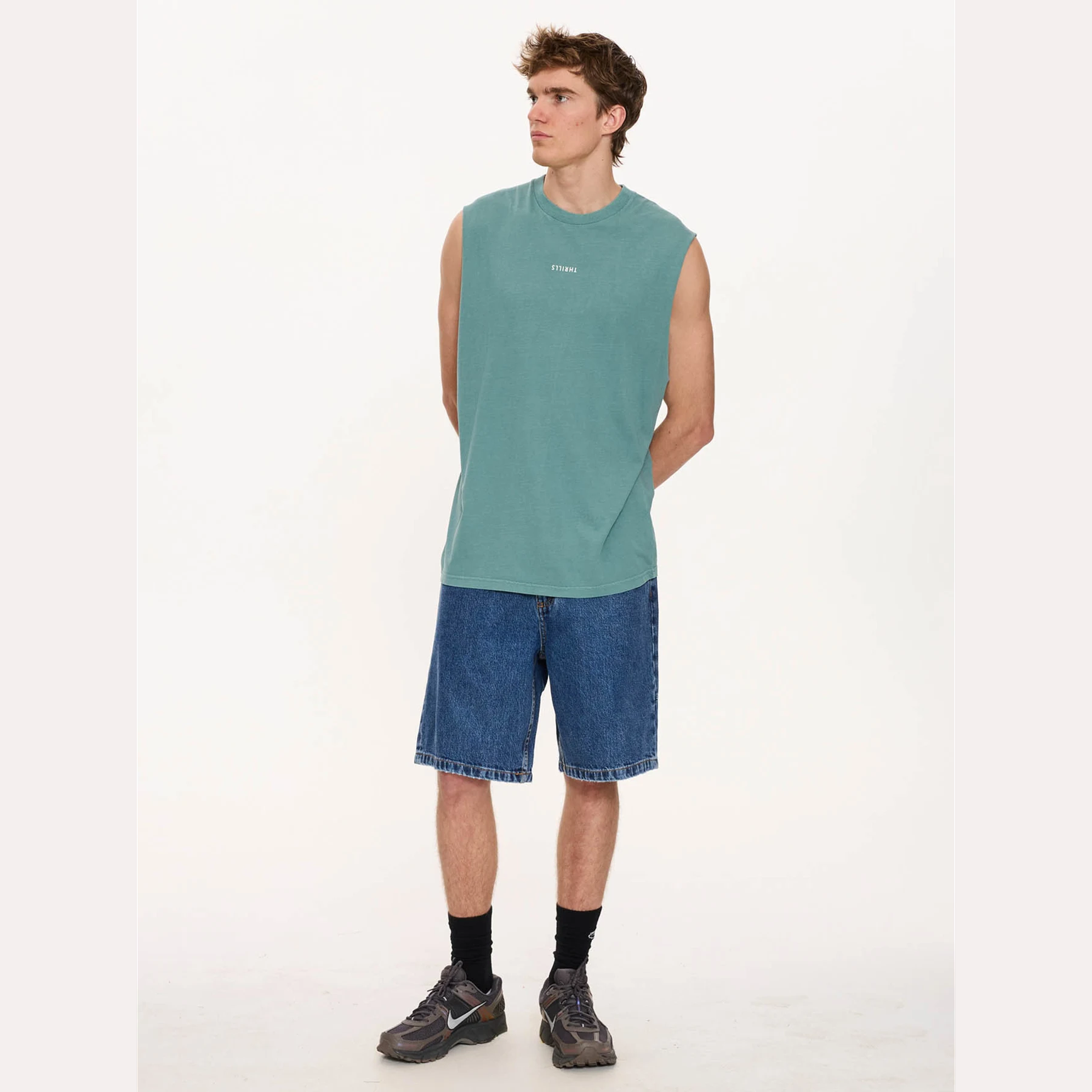 THRILLS Minimal Thrills Merch Fit Muscle Tee - Green Coast