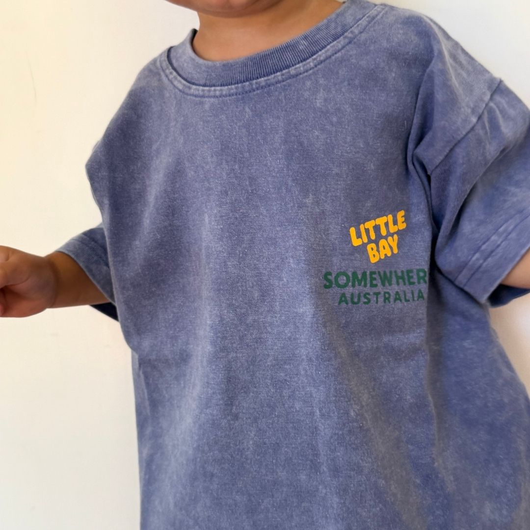 Somewhere Mini – Little Bay Tee – Washed Blue