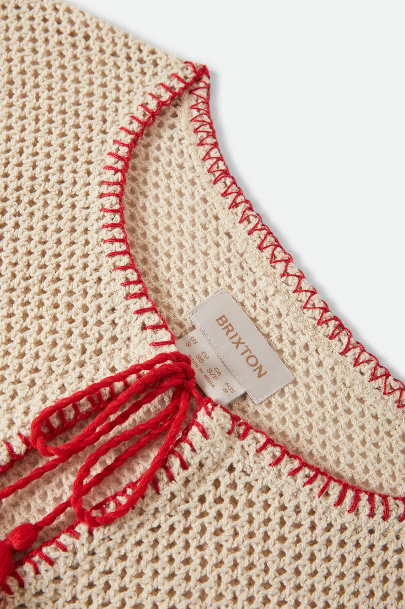 BRIXTON The crochet cover up - Timeless taupe
