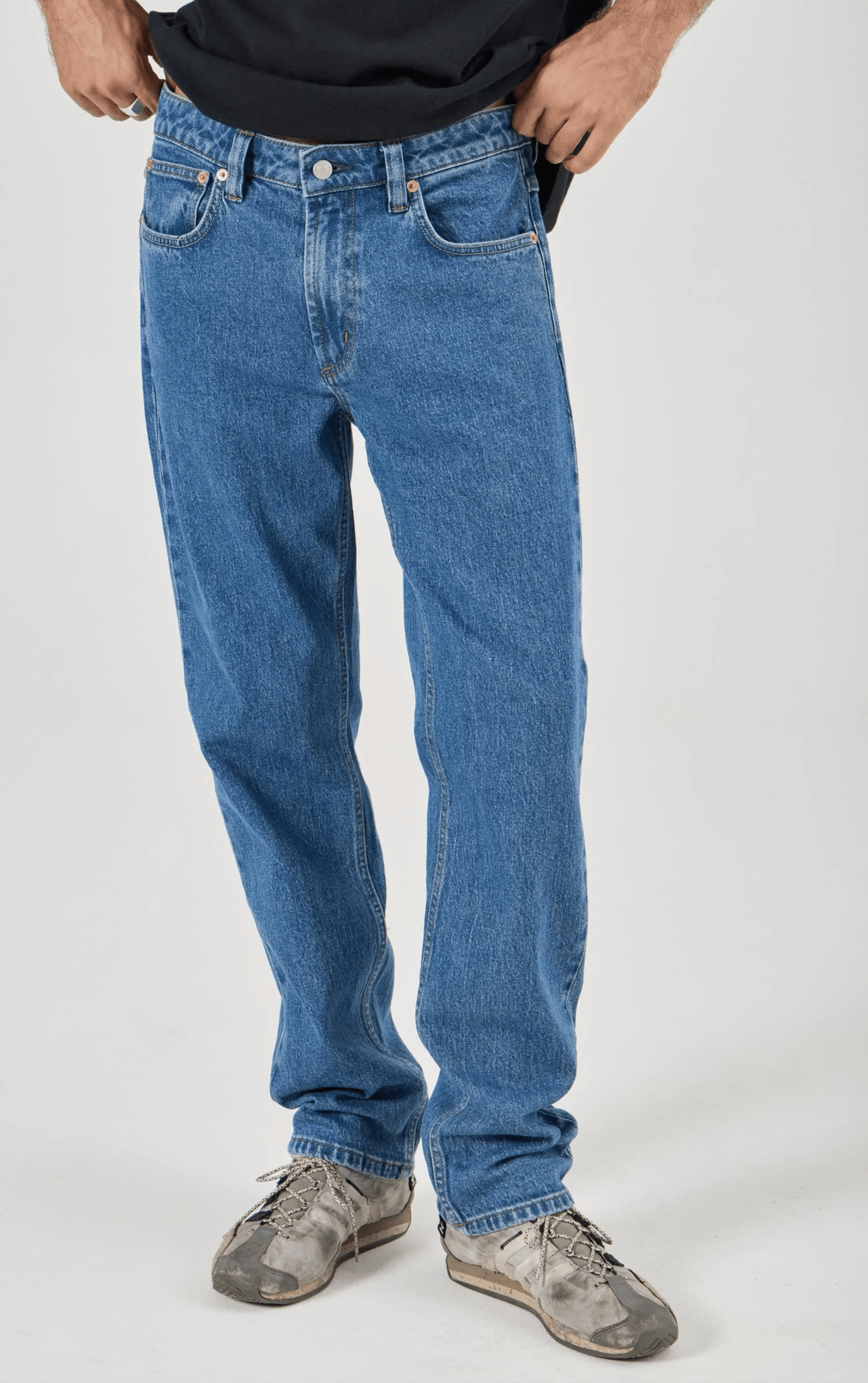ROLLA'S Bronco Blue Gum Jean