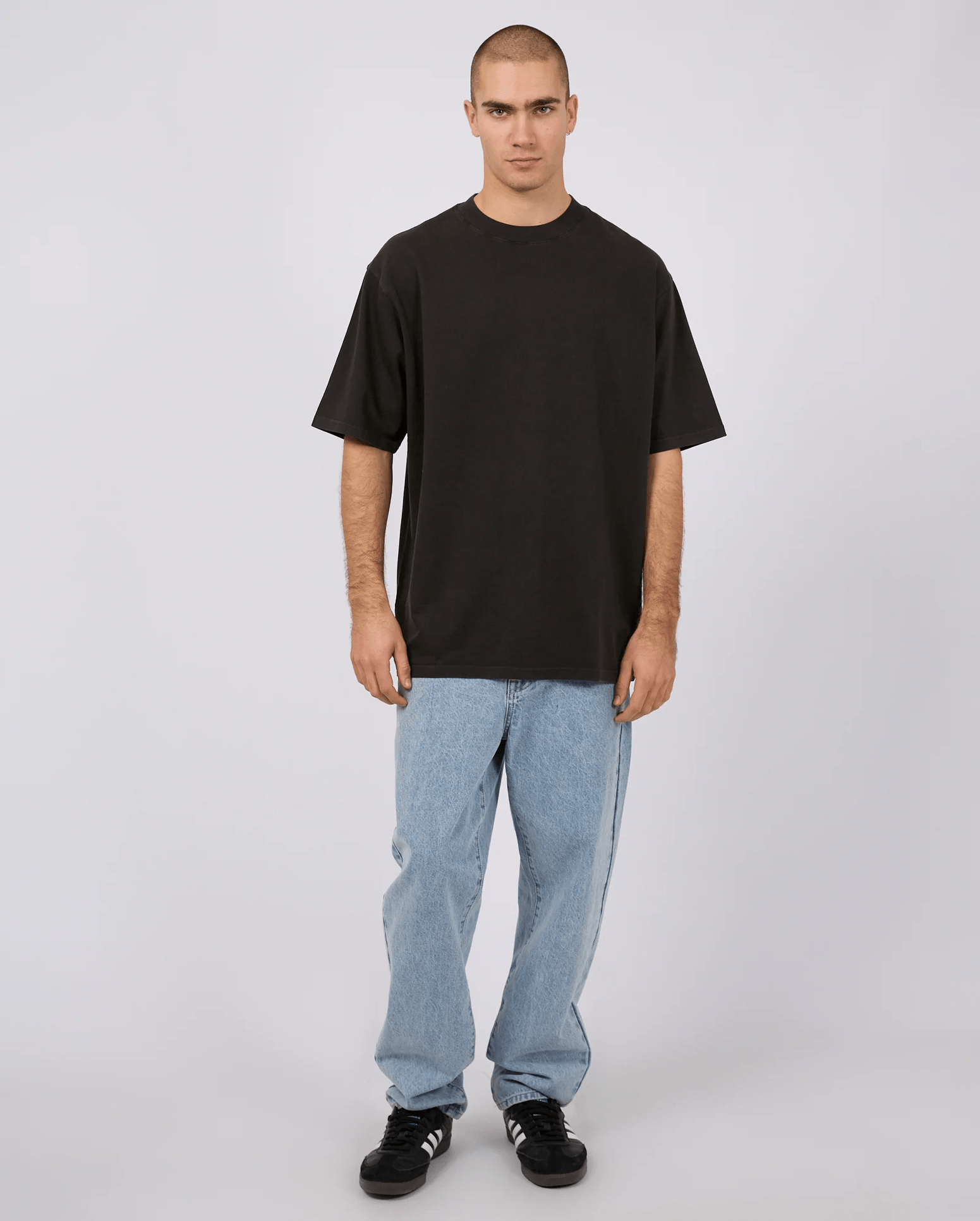SILENT THEORY Heavy weight tee - Washed black
