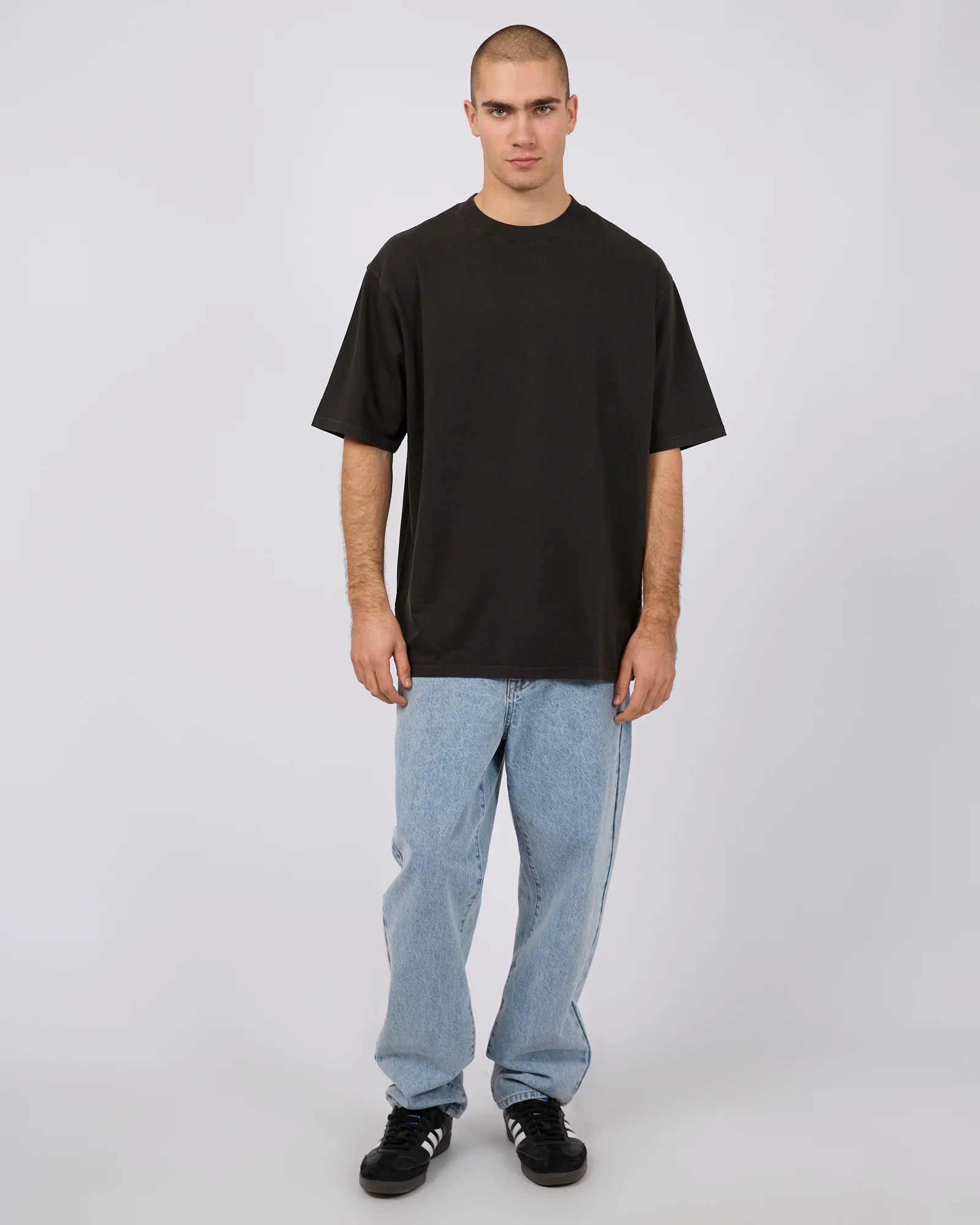 SILENT THEORY Heavy weight tee - Washed black