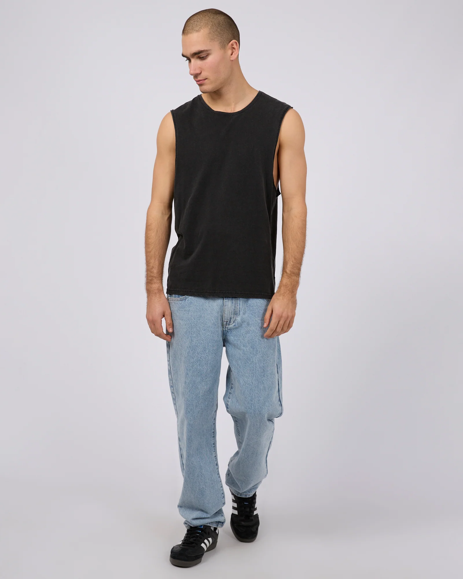SILENT THEORY Classic muscle - Washed black