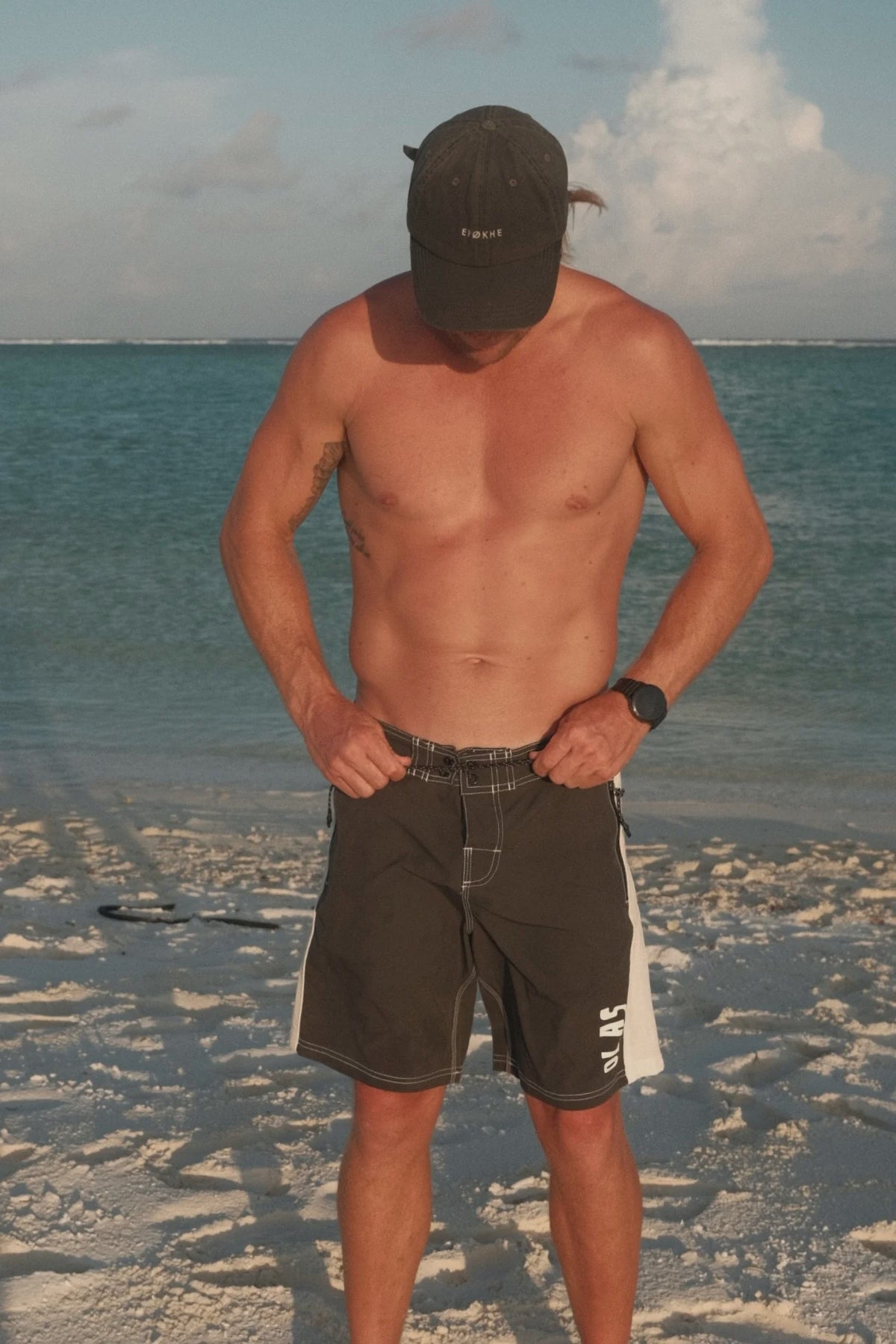 OLAS- Retrograde Boardshort Washed Black