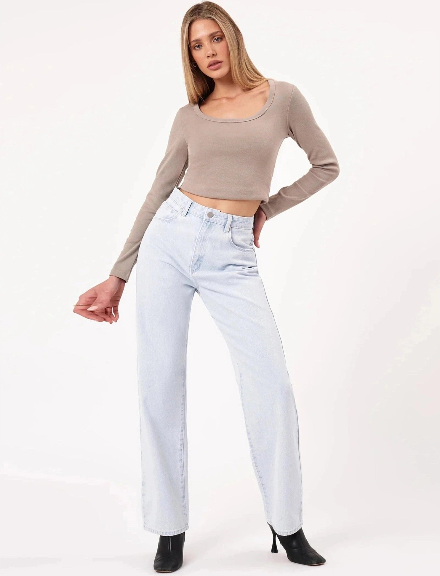 ABRAND Carrie jean Iris