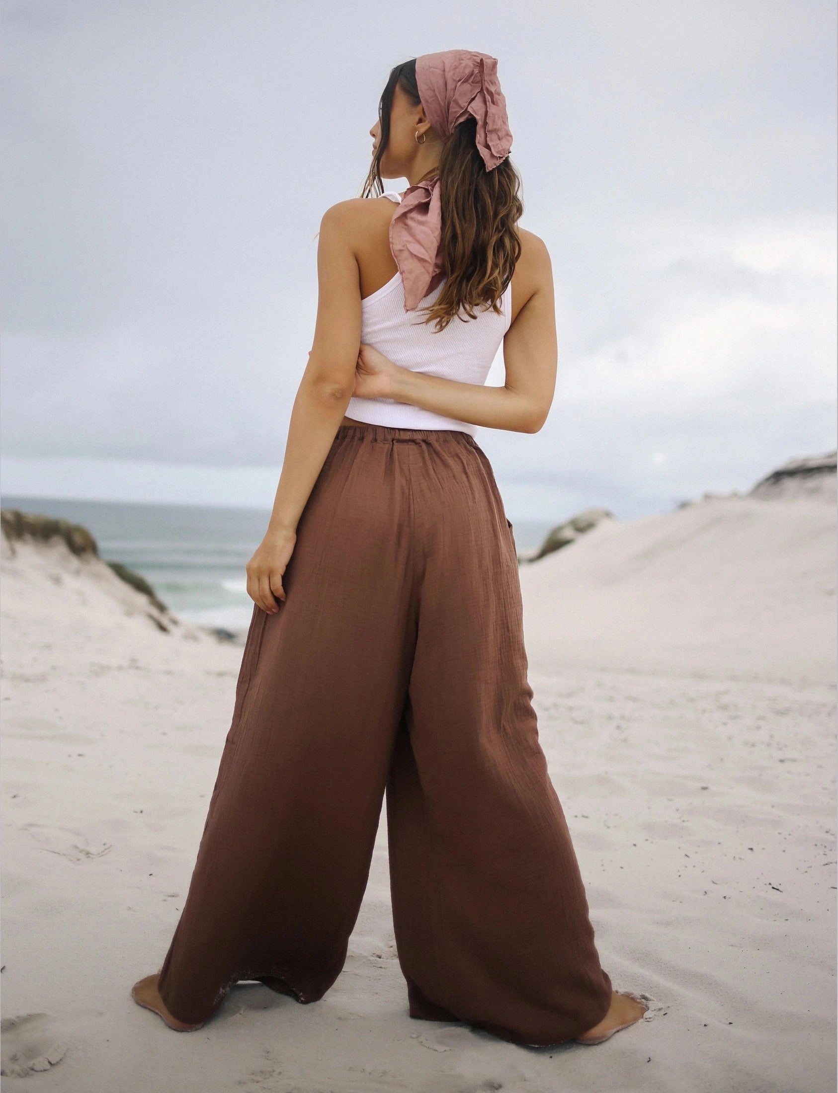 THE BARE ROAD Ivy Pant - Chocolate