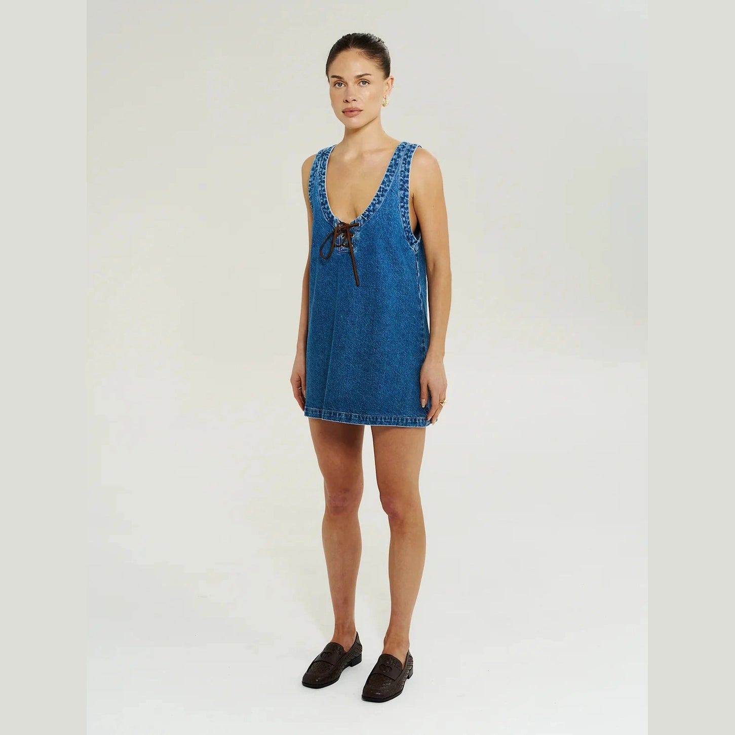 SUMMI SUMMI Lacey v neck dress - Bleu denim