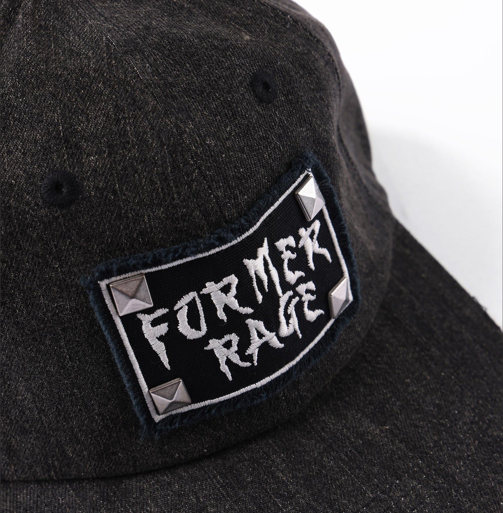 FORMER Studded Cap Black