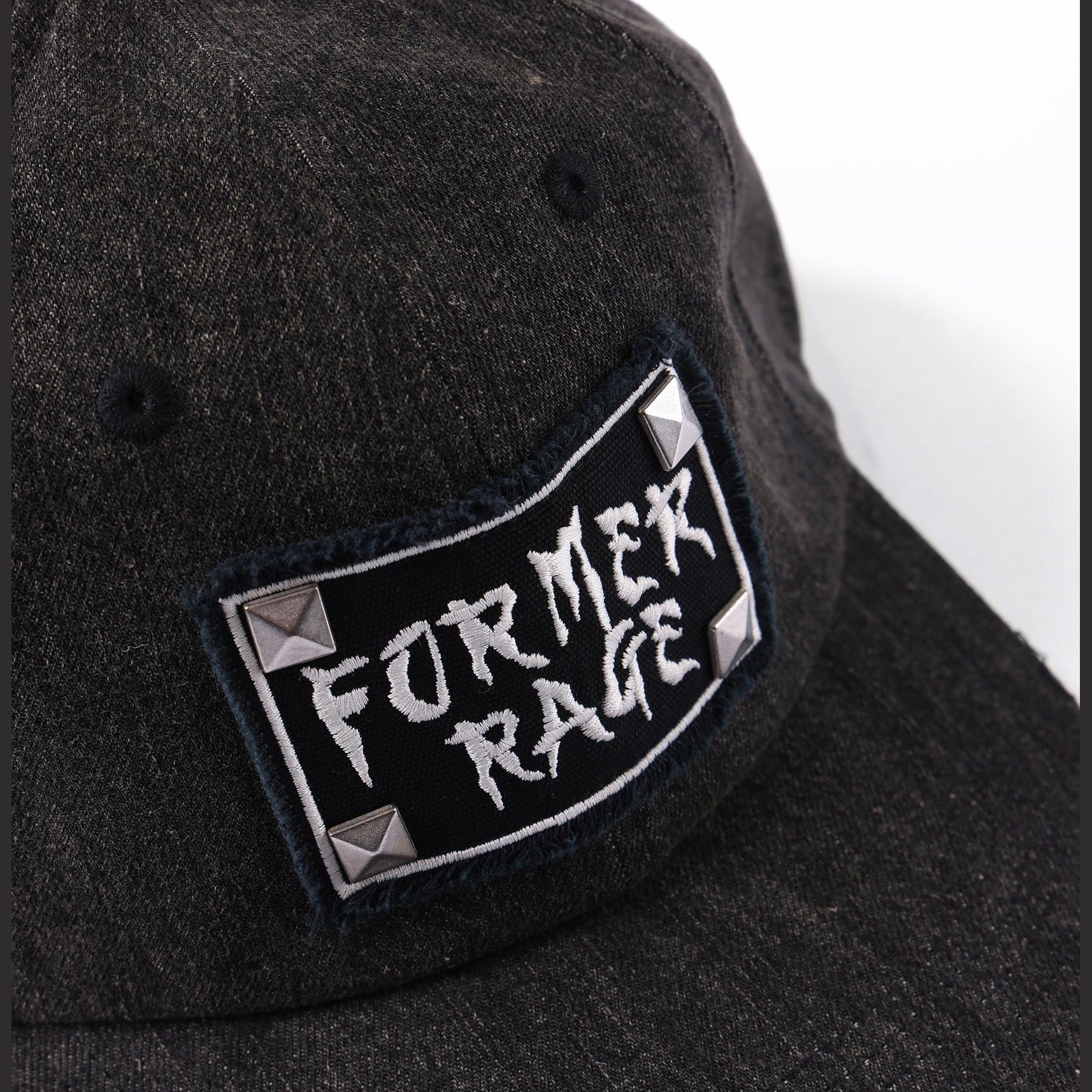 FORMER Studded Cap Black