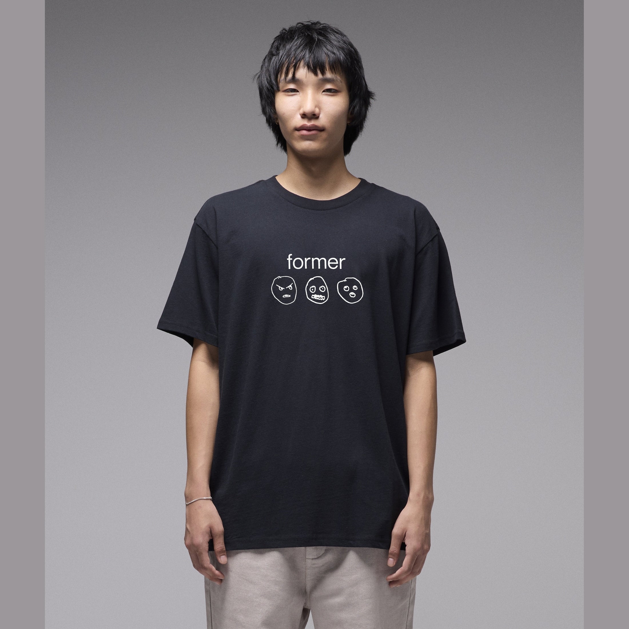 FORMER Oscillating t-shirt - Black