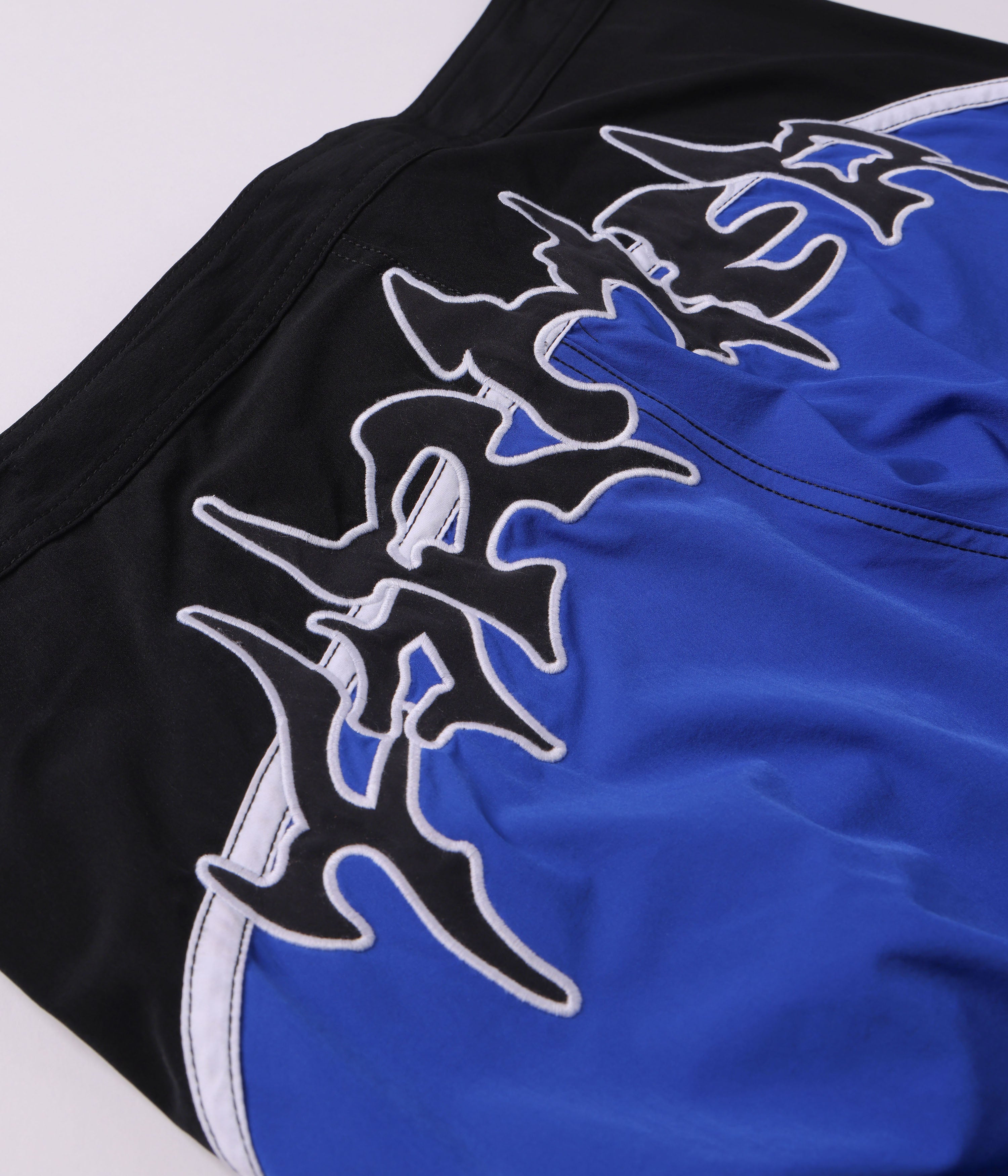 FORMER Proscription 21" trunk - Black