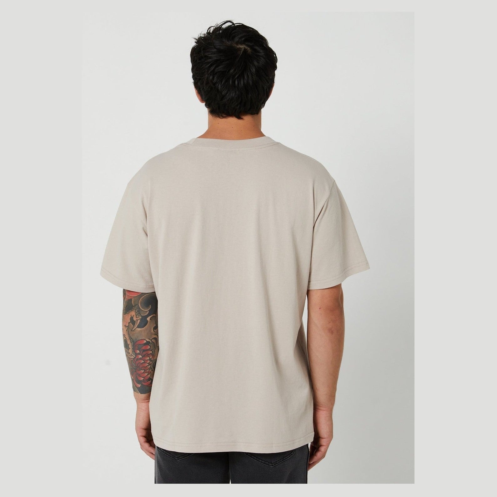 Former Legacy Plate T-Shirt - Stone