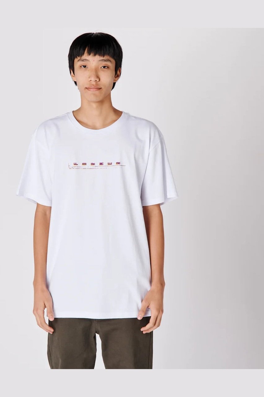 Former- conceal t-shirt white
