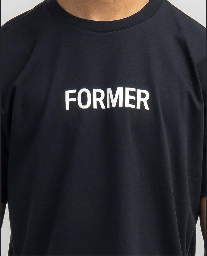 Former legacy t- shirt - black