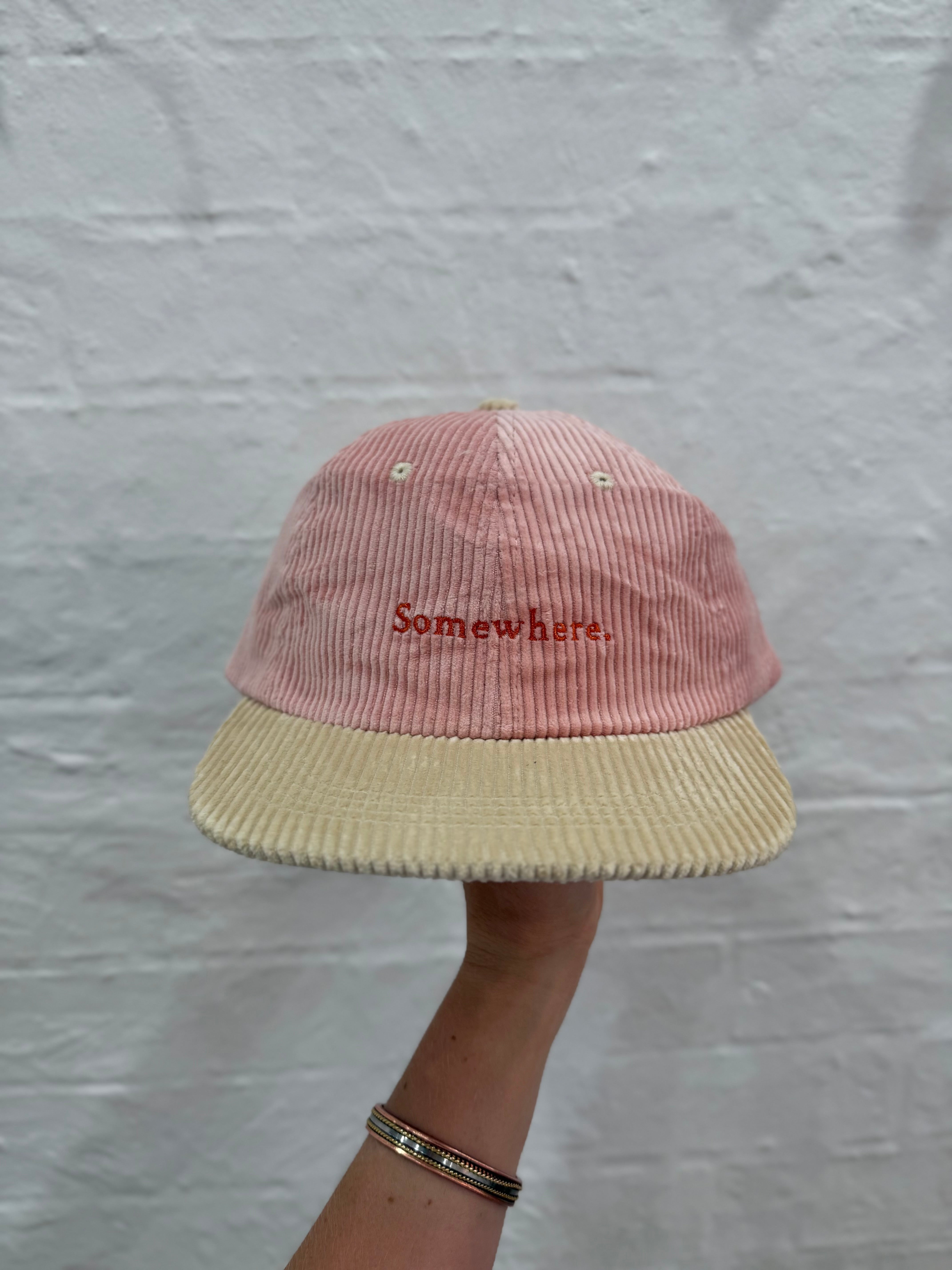 SOMEHWERE corduroy dad cap - Cream/Pink