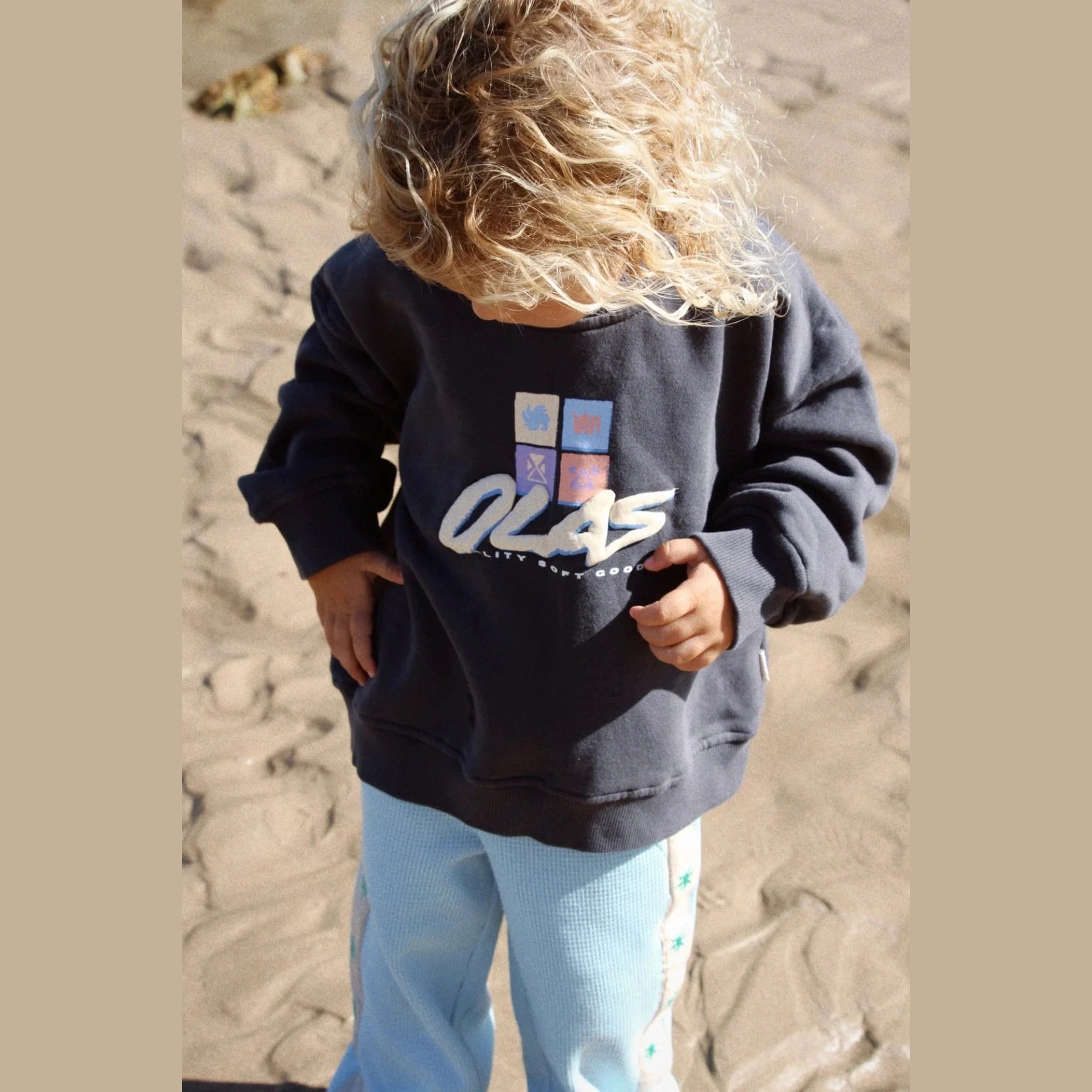 OLAS SUPPLY Retro Mini Crew