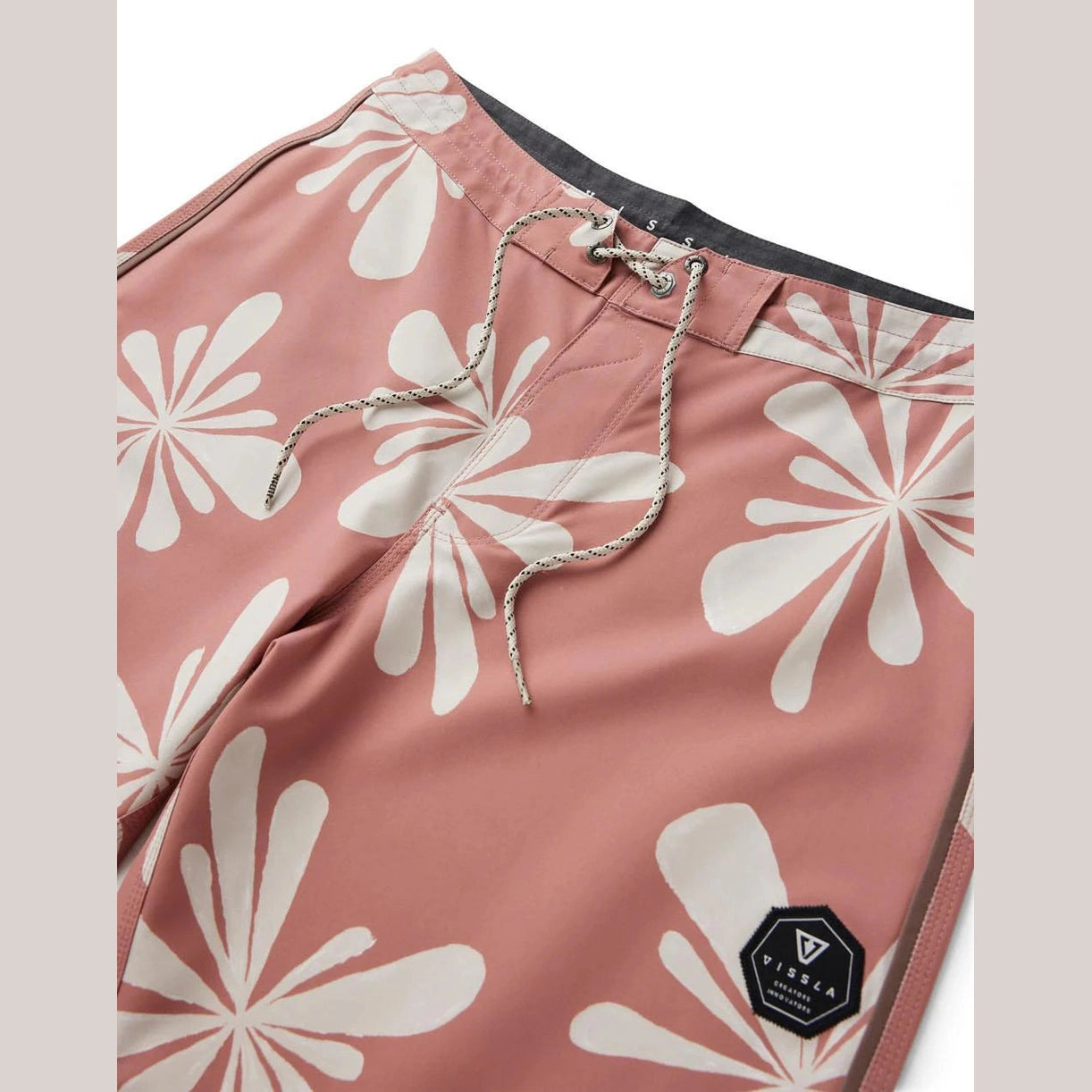 VISSLA Solstice 18.5" Boardshort - Chili