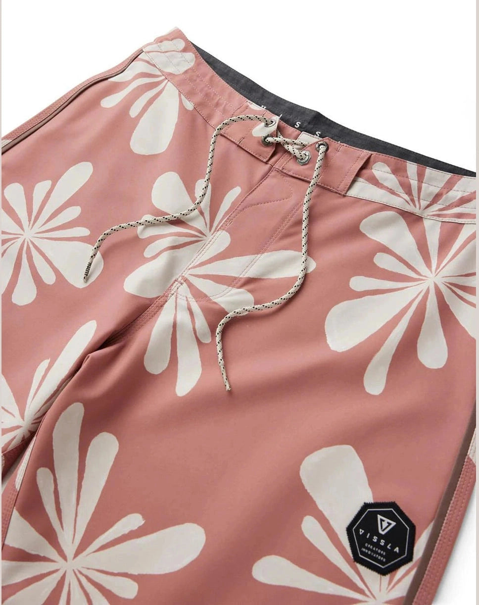 VISSLA Solstice 18.5" Boardshort - Chili