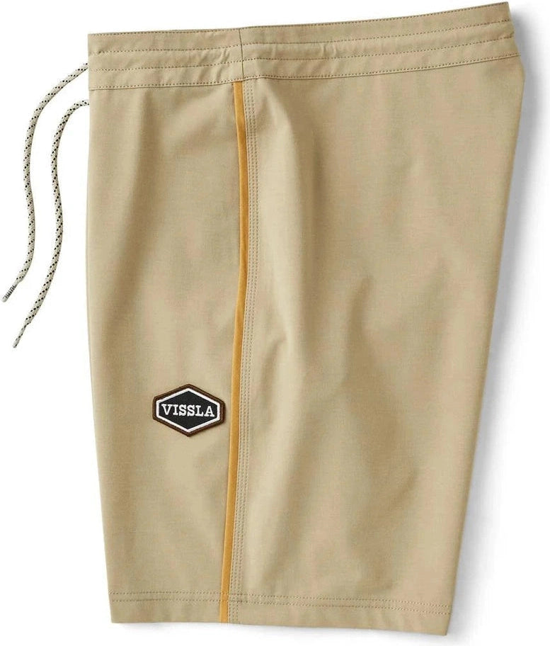 VISSLA Solid Sets 18.5" Boardshort - Khaki