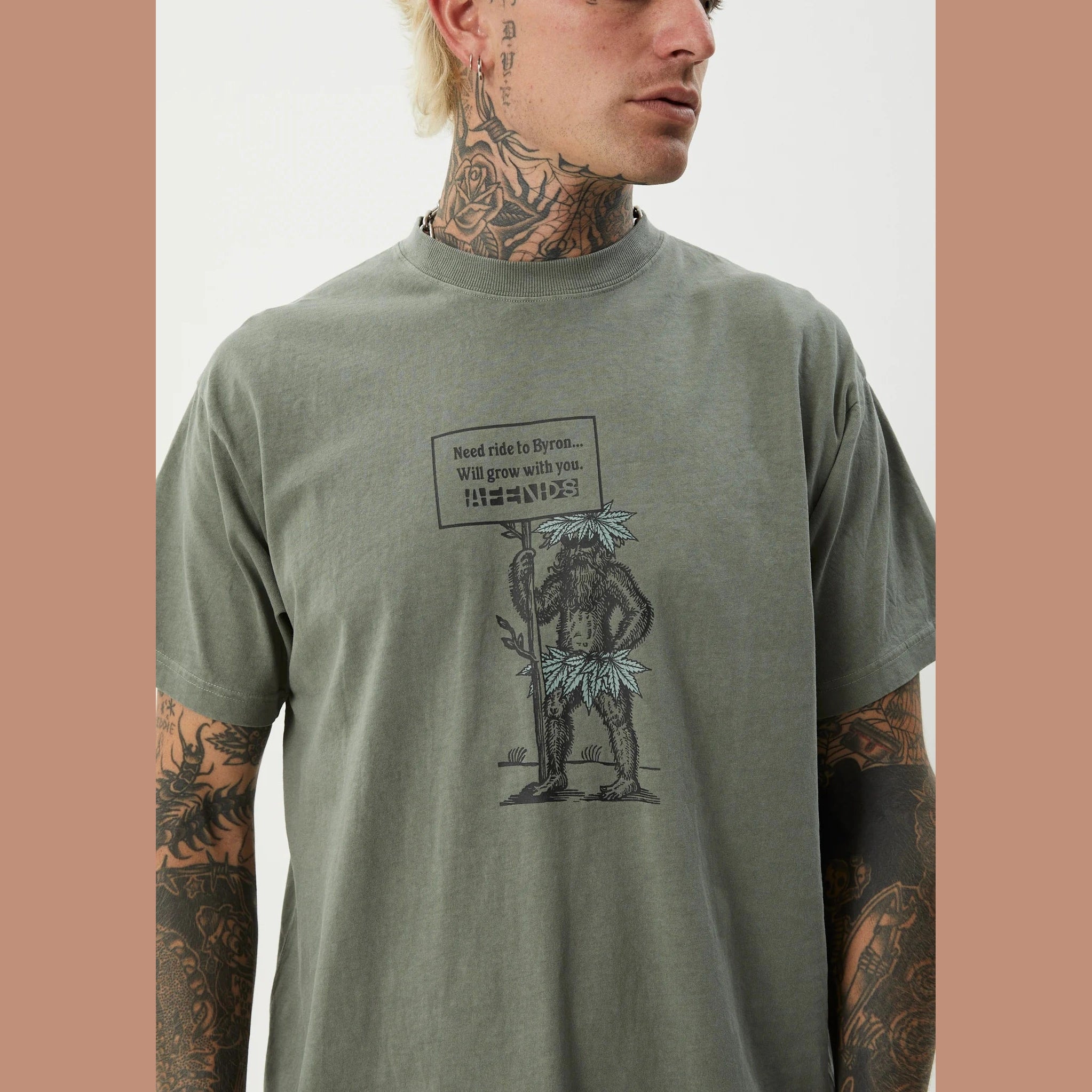 AFENDS Hitching boxy tee - Washed sycamore