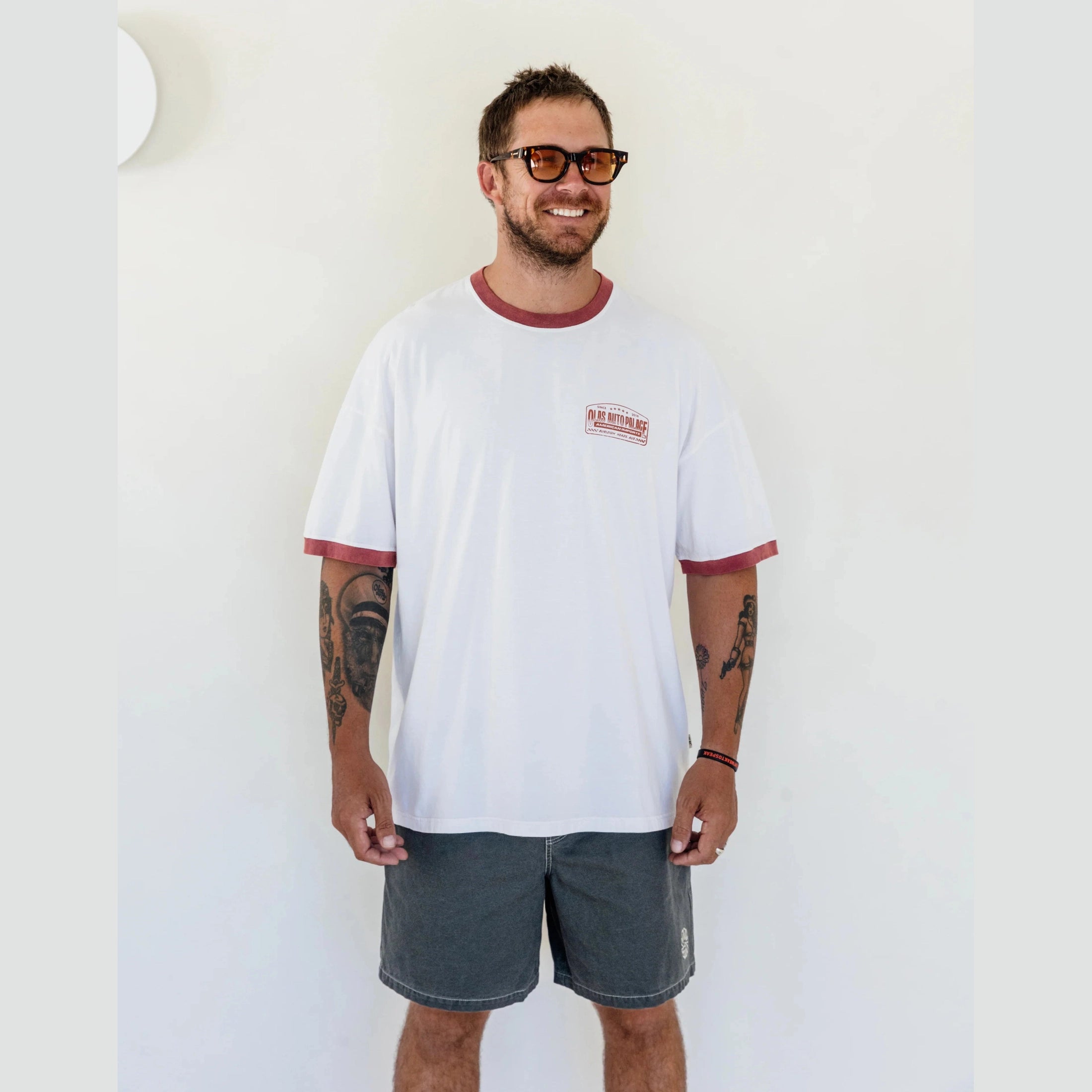 OLAS SUPPLY Autopalace box tee