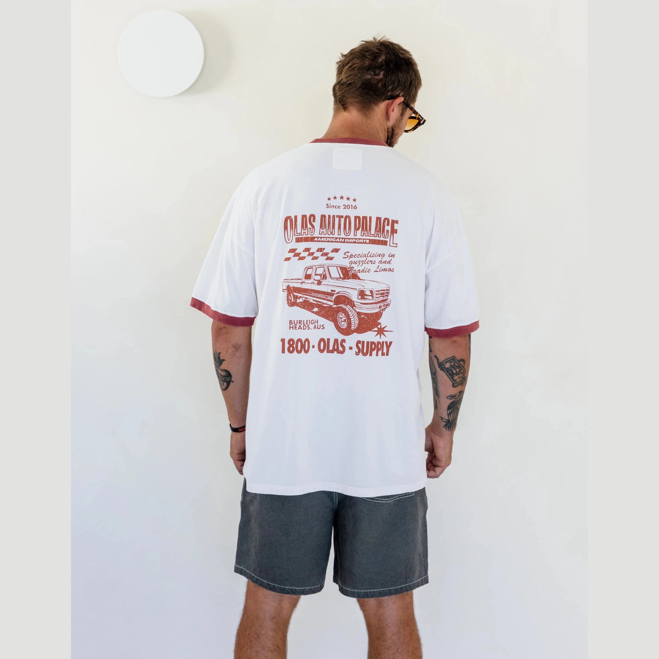 OLAS SUPPLY Autopalace box tee