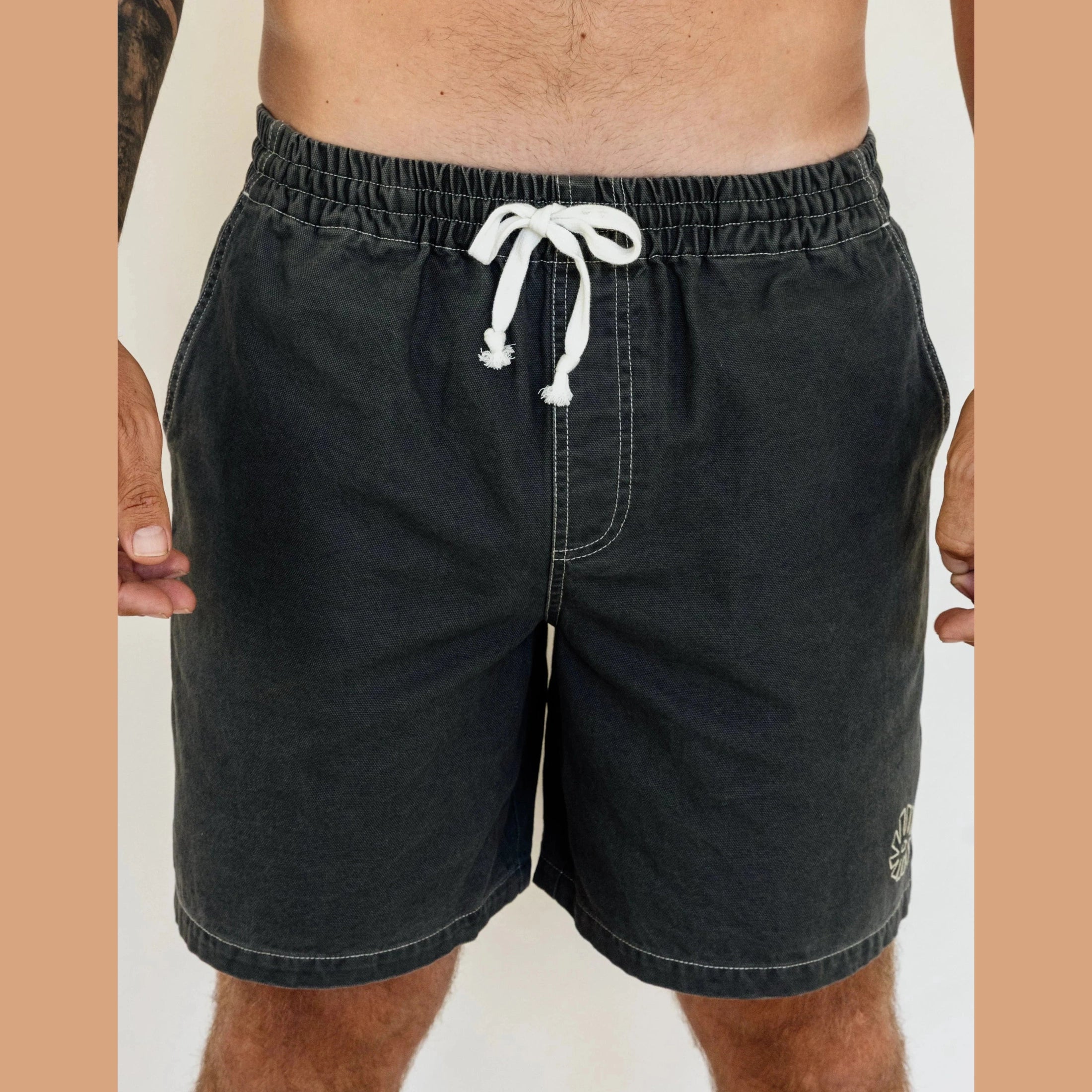 OLAS SUPPLY Social club walk short