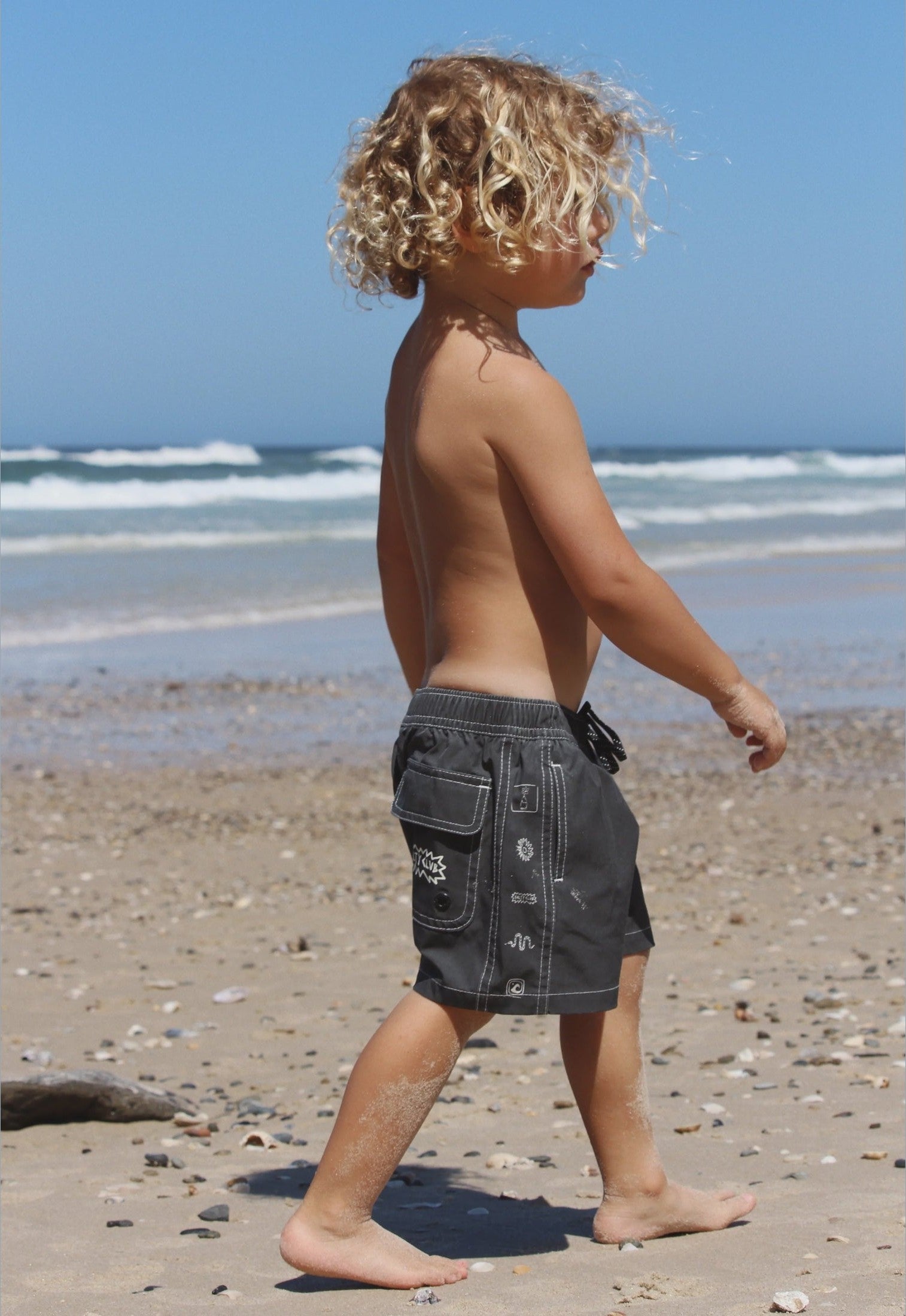 Olas - KERAMAS MINI BOARDSHORT - washed black