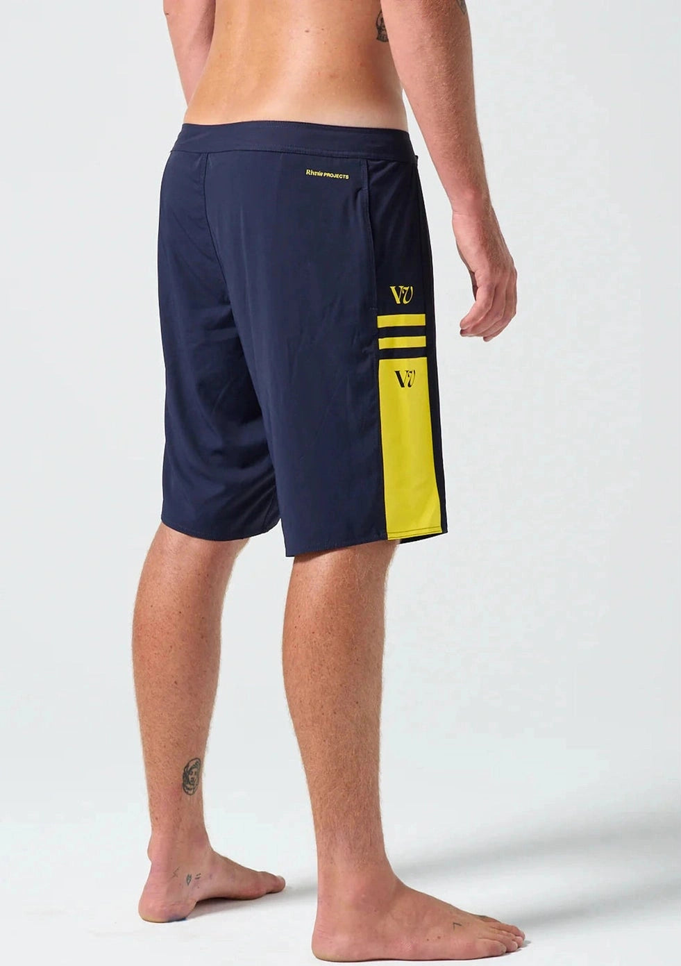 RIVVIA Disclosure 20" trunk - Blue/yellow