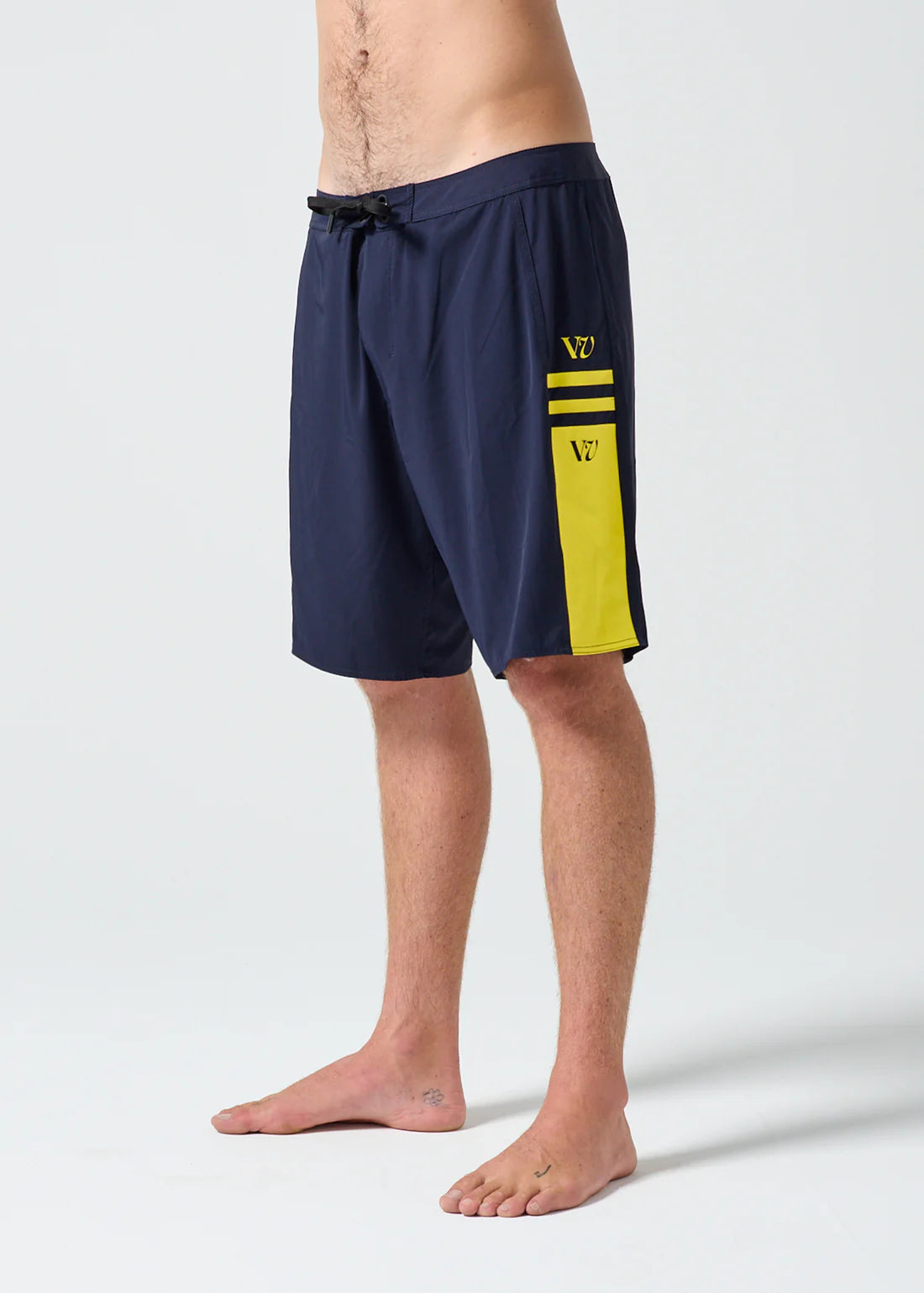 RIVVIA Disclosure 20" trunk - Blue/yellow