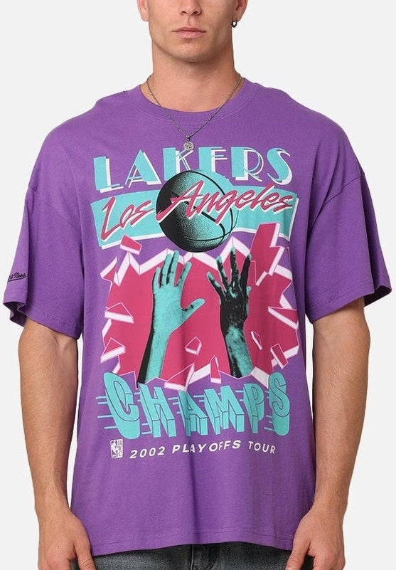 Mitchell & Ness Los Angeles Lakers 2002 Playoffs Tour T-Shirt