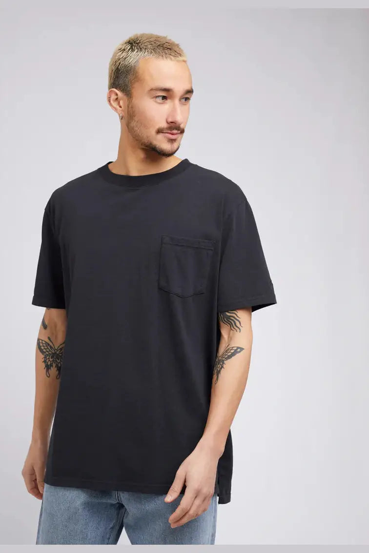 Silent theory surplus pocket tee - washed black