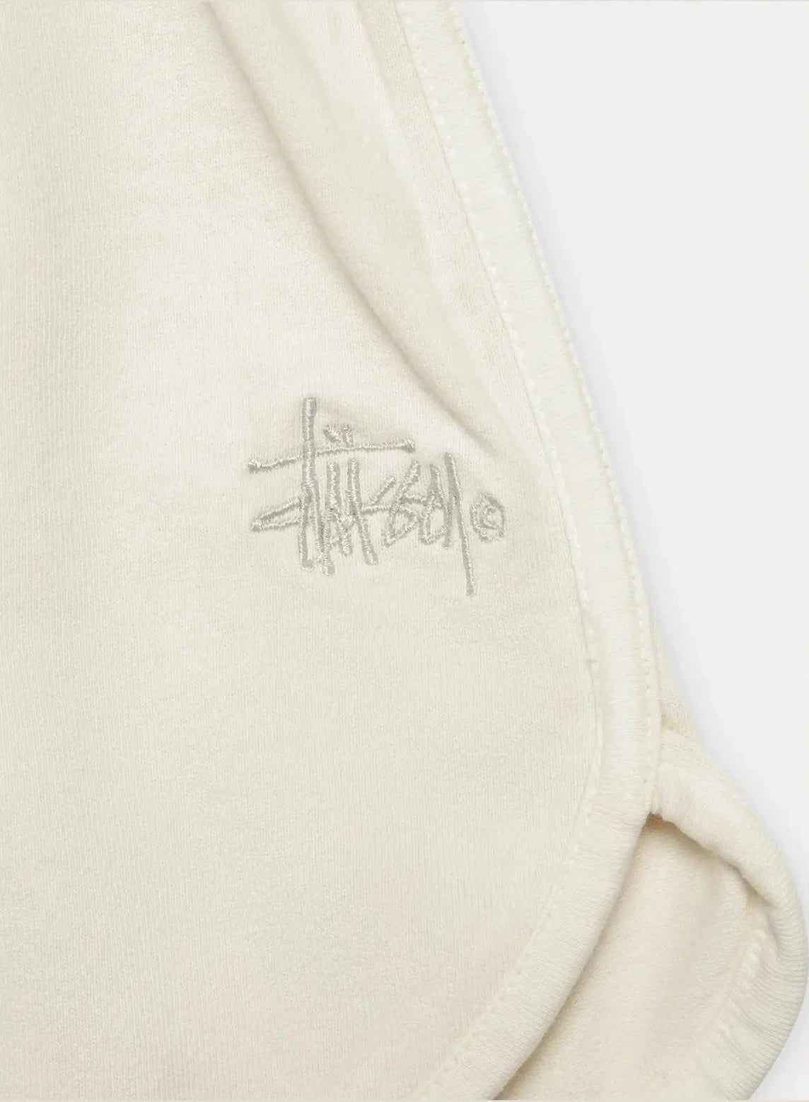Stussy rockford rugby shorts - white sand