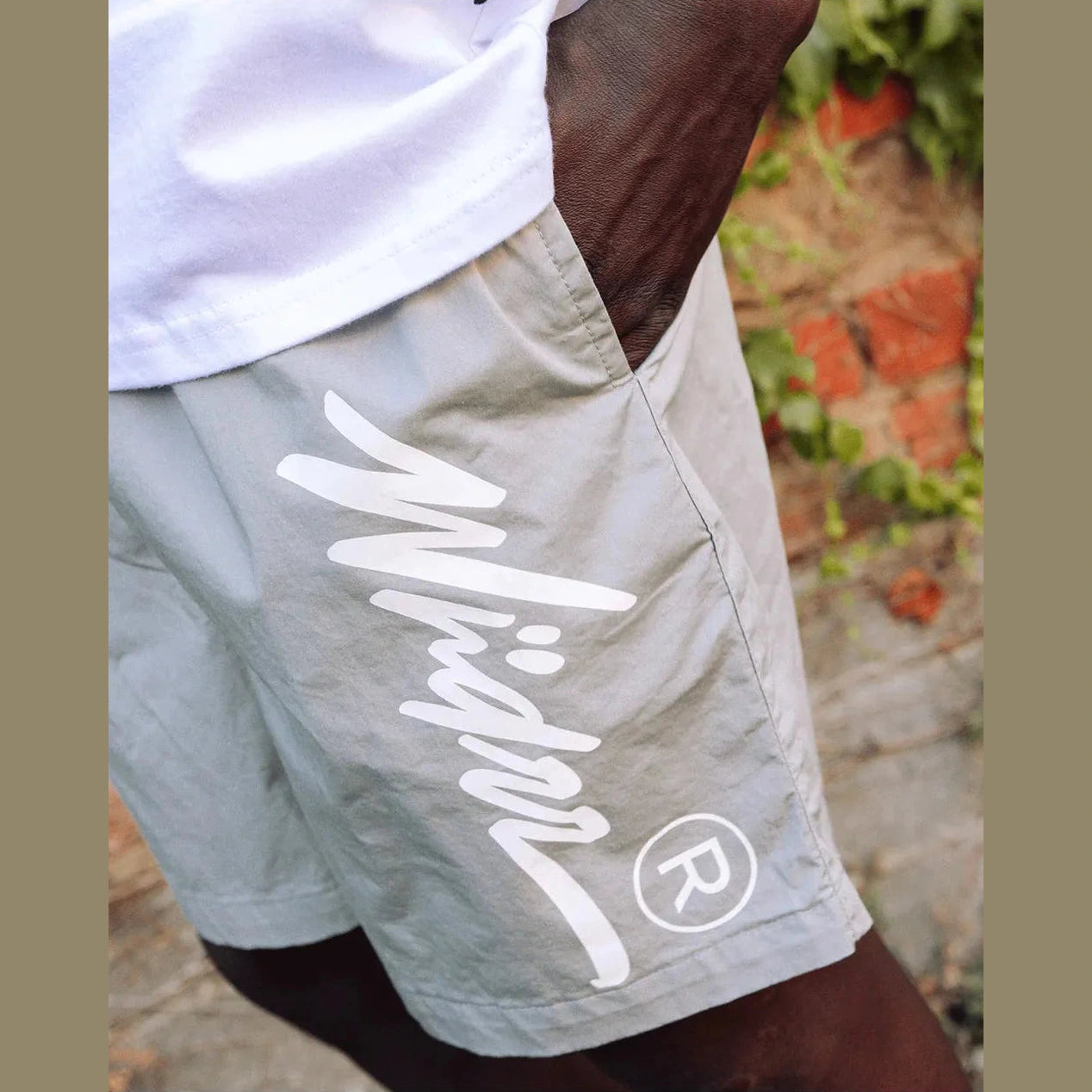 WNDRR OFFEND BEACH SHORT - CEMENT GREY
