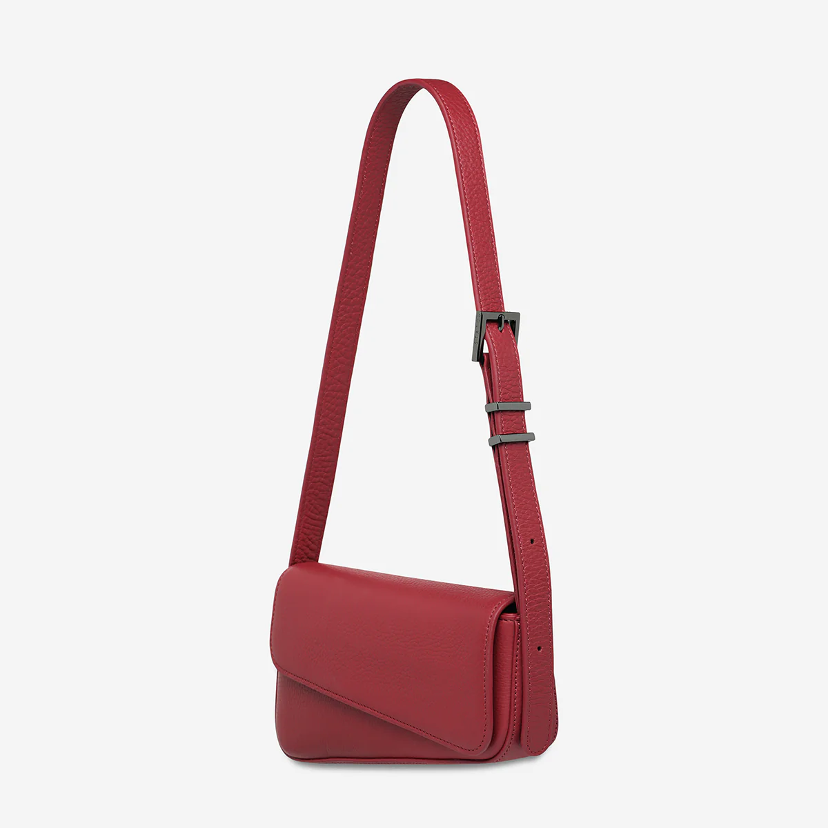 STATUS ANXITY Overnight Obsession Bag - Rouge
