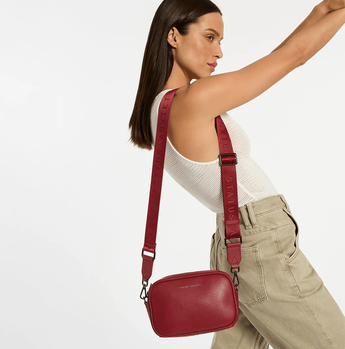 STATUS ANXIETY Plunder Bag With Webbed Strap - Rouge